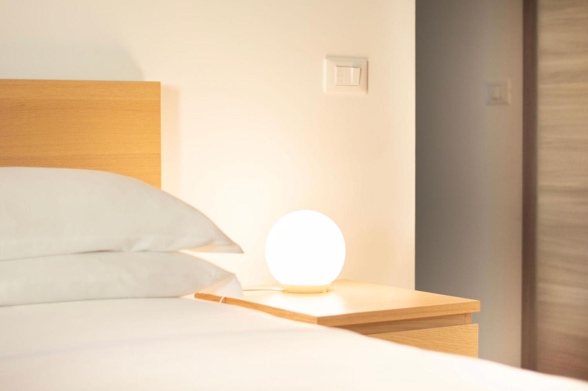 Moderno E Luminoso Apartment Rome