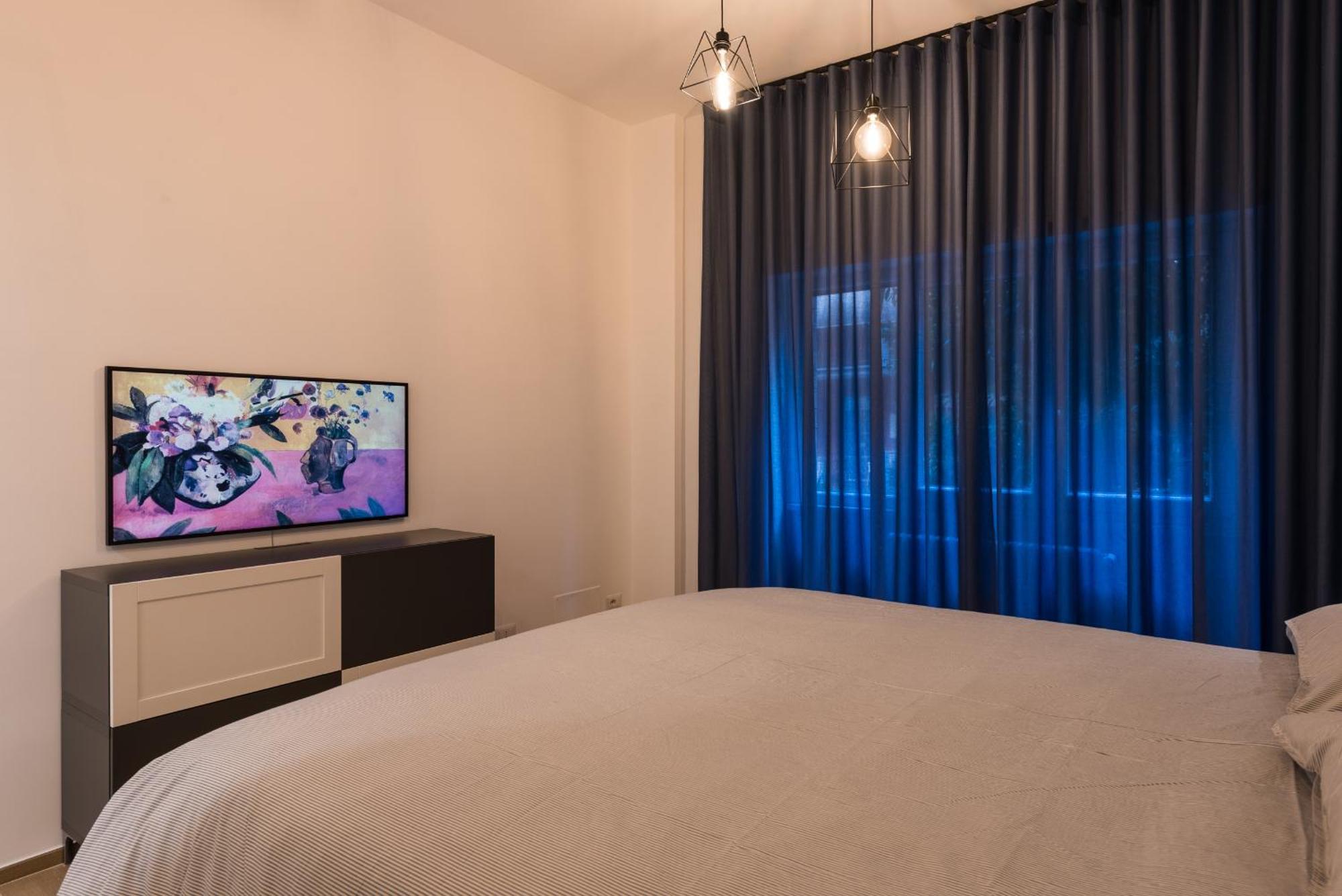 Super Comfort Pisino Street