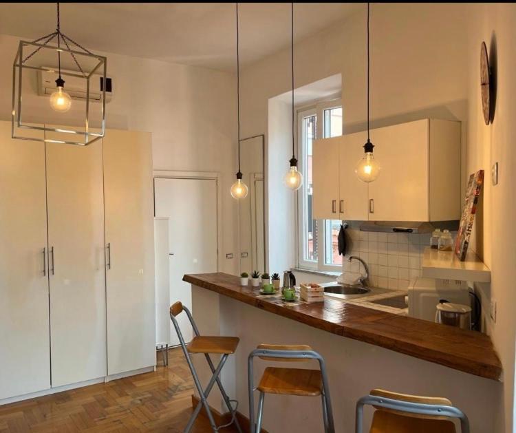 Apartment Casa Di Vivi, Comoda Per Il Centro, Il Vaticano Ed Il Gemelli Rome