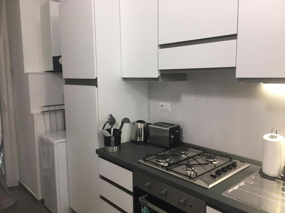 Apartment Beautiful Next To Piazza Di Spagna