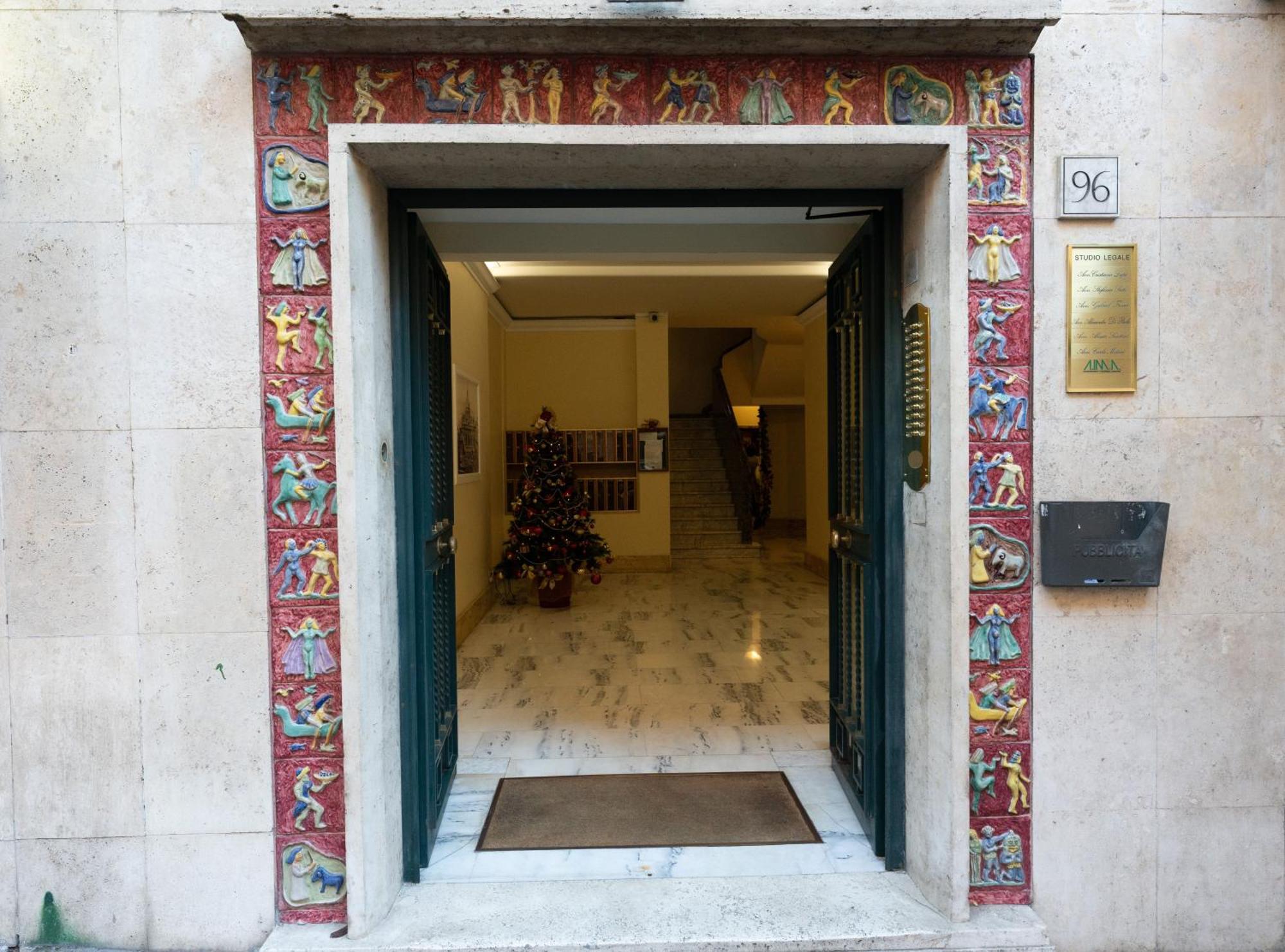 Diamond Vatican * Rome