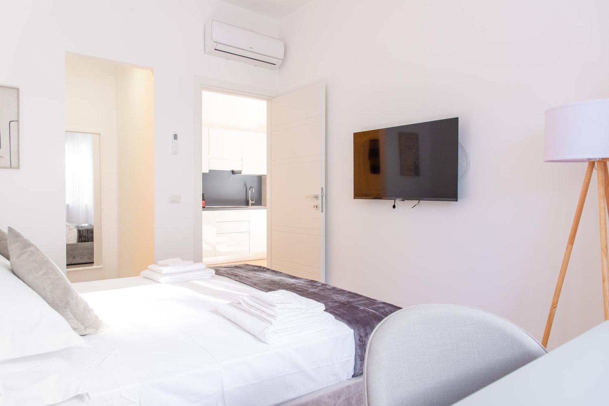 Appartamento Eur Terrazzo Vista Laghetto Modigliani