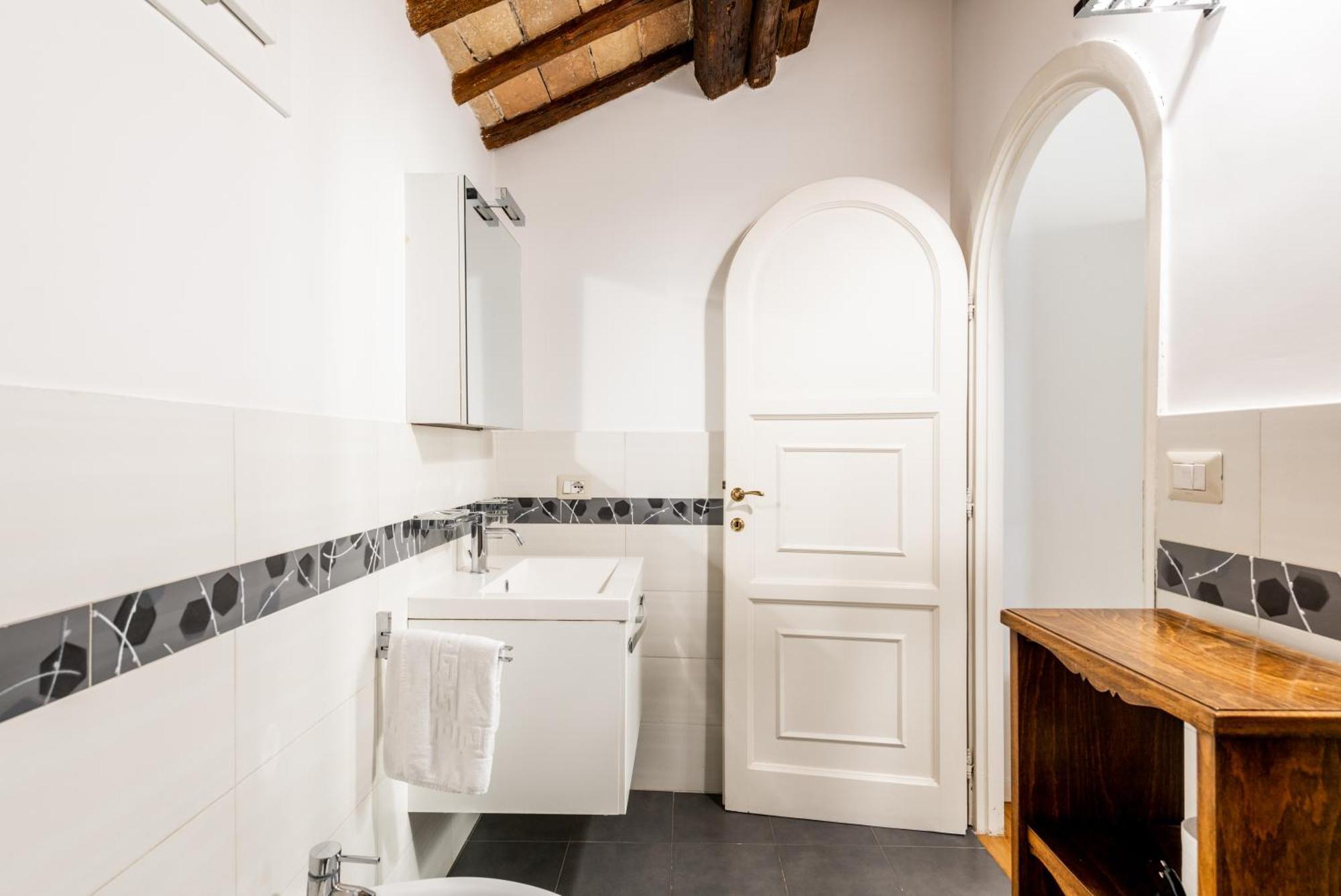 Pavone Centre Romantic Appartamento *