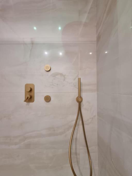 Appartamento The Heritage- At Trevi Fountain- *