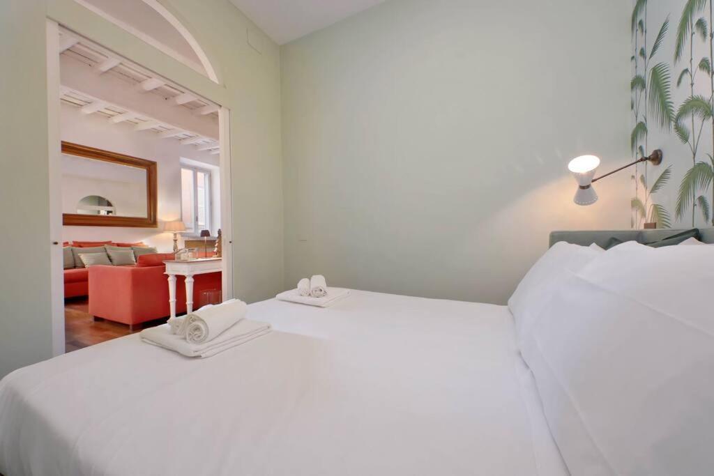 Lungaretta Apartment *