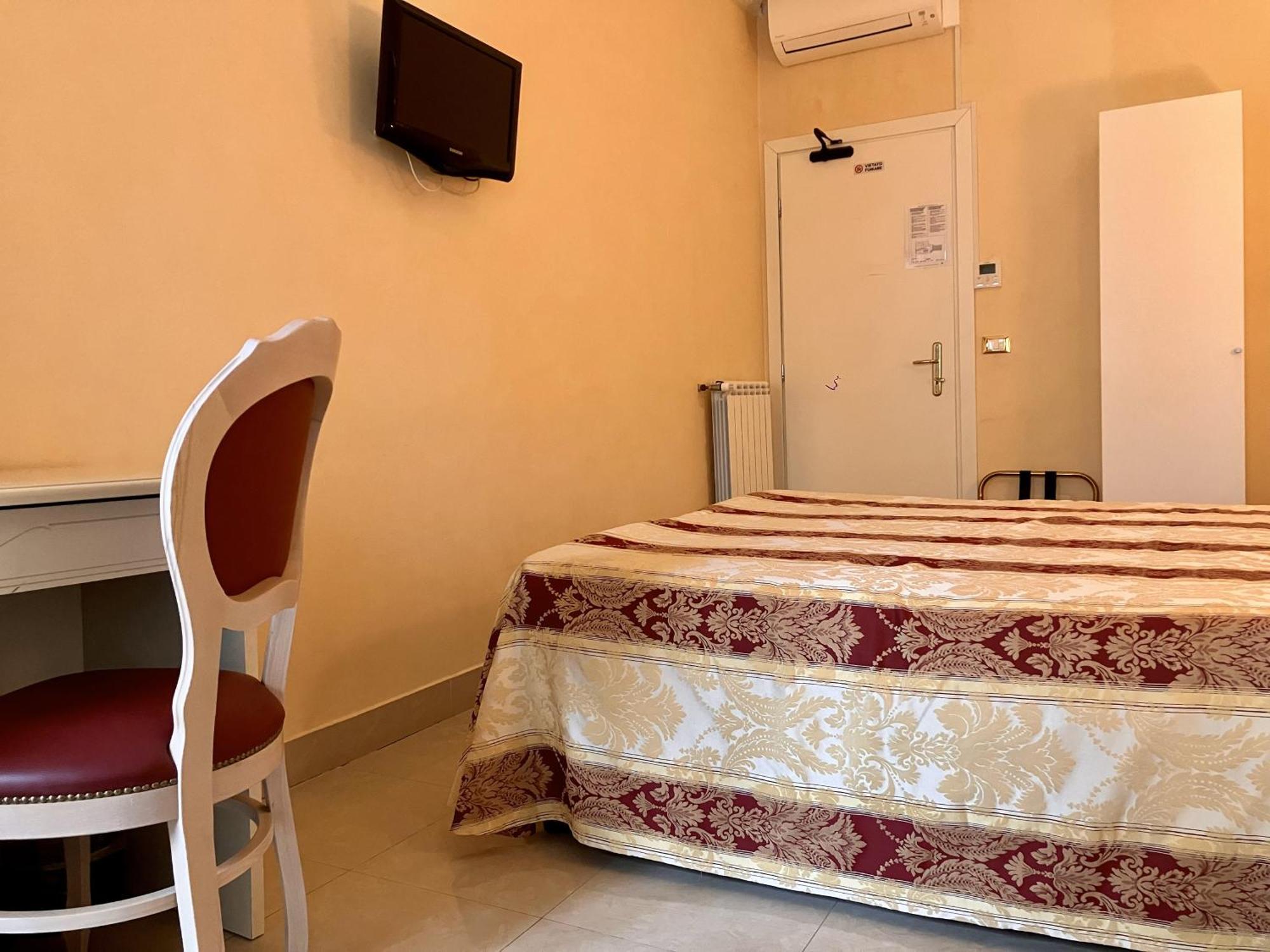 Hotel Erdarelli 3*