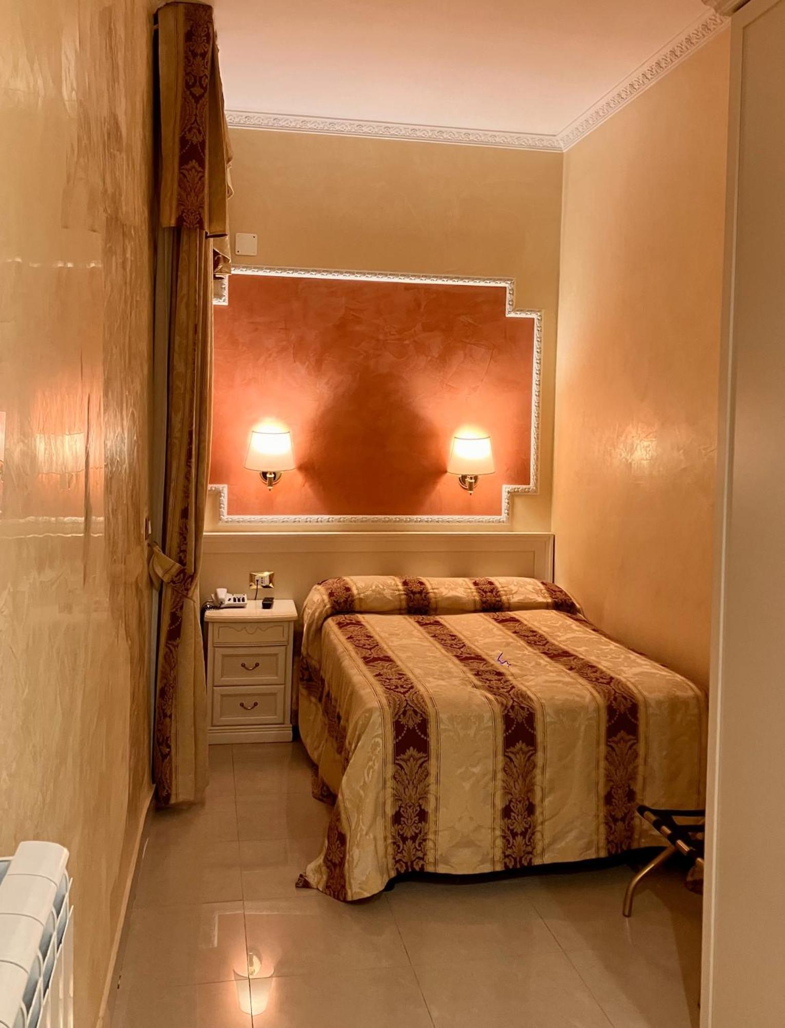Erdarelli Hotel 3*