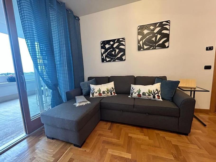 Miro Apartment