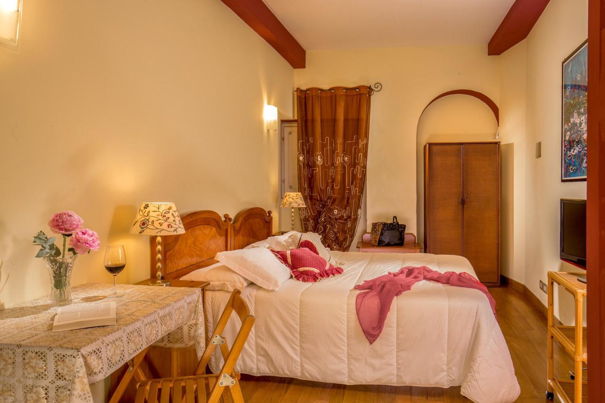 Bollo Guest house 3*