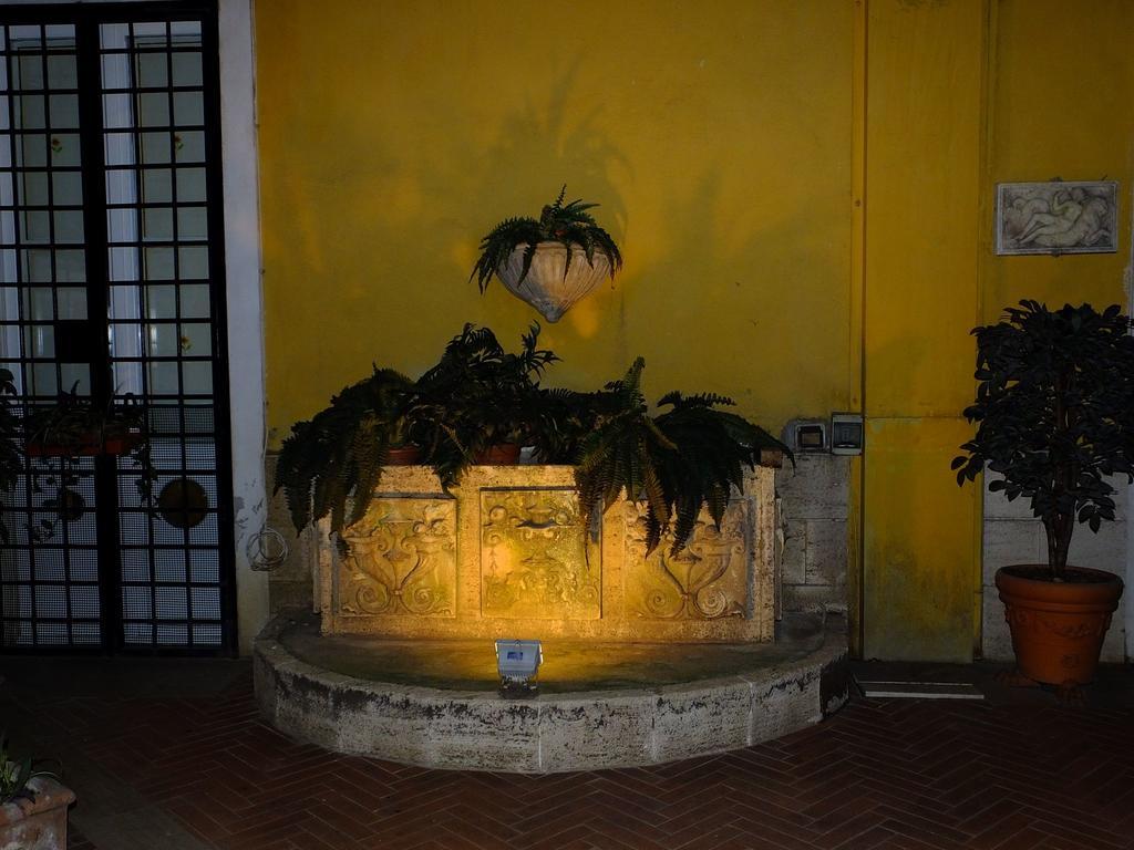 Zefiro Home 3* Rome