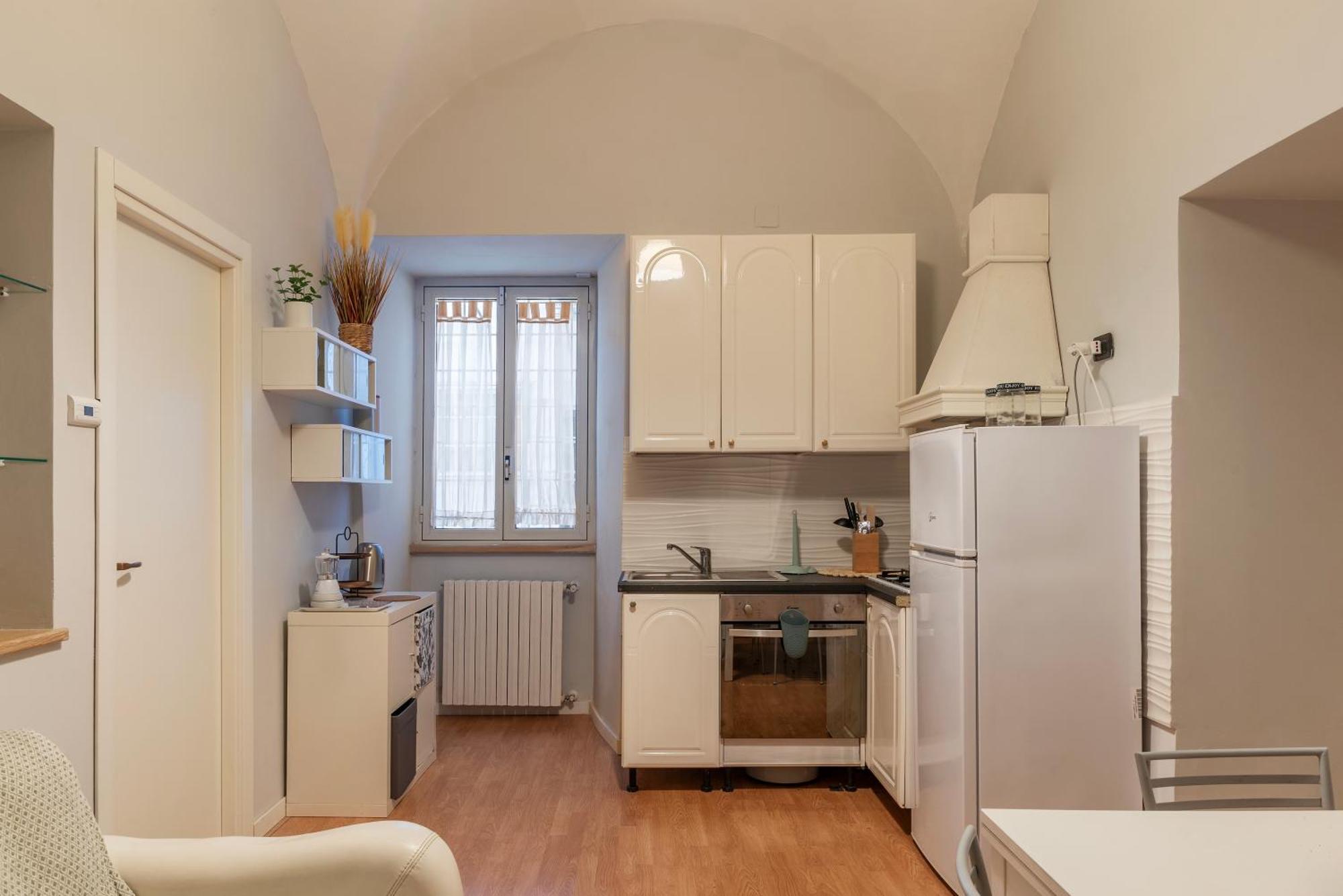 Apartment Mm Piramide Rome