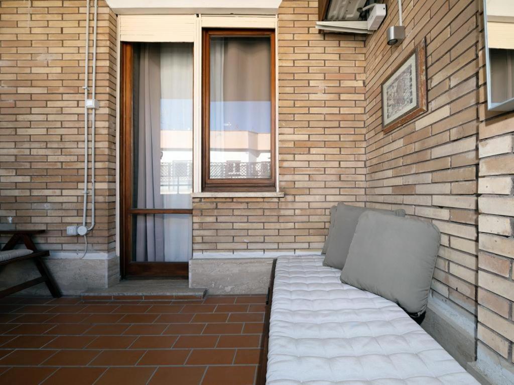 Luxury San Pietro Apartment Rome