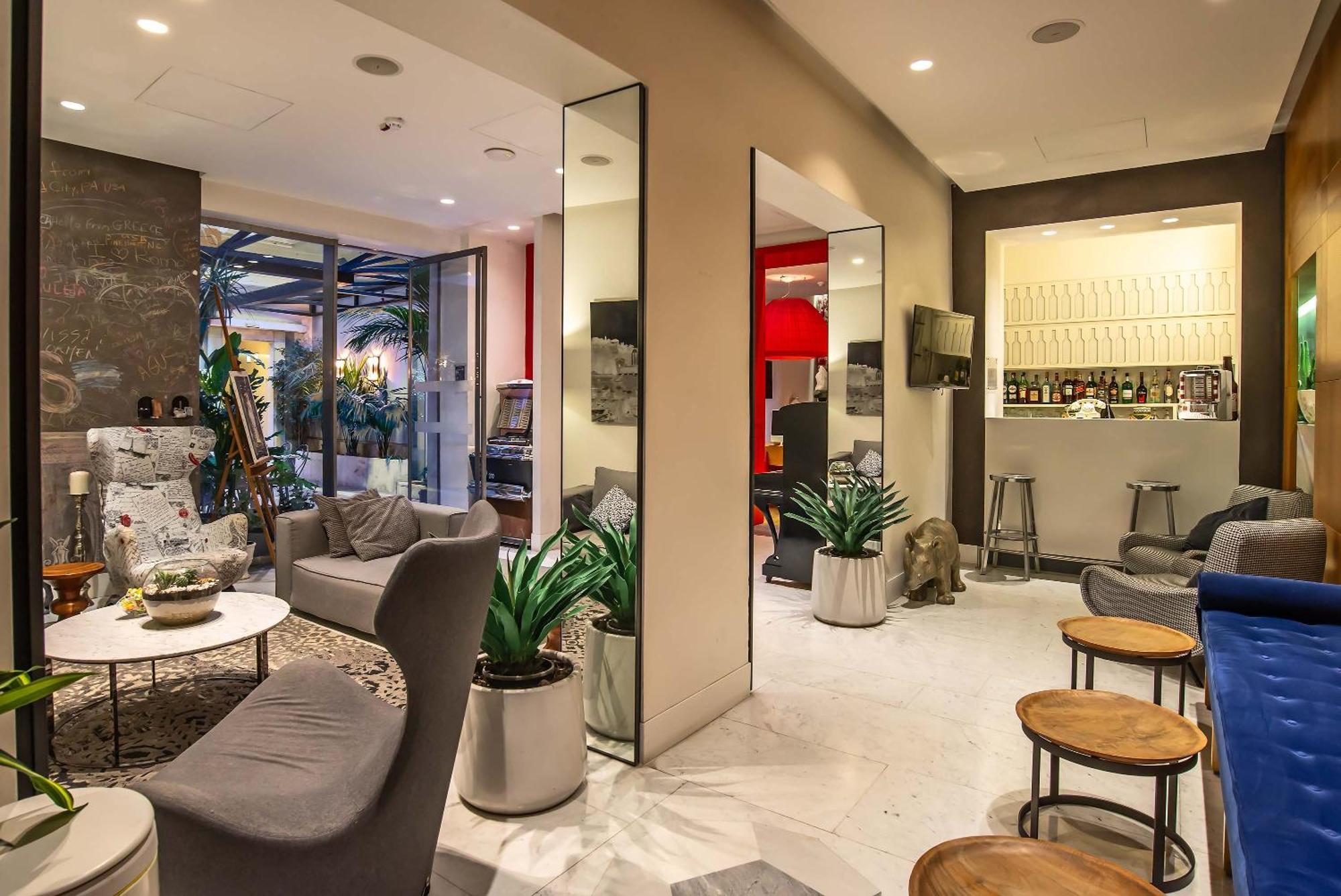 Hotel White Rome