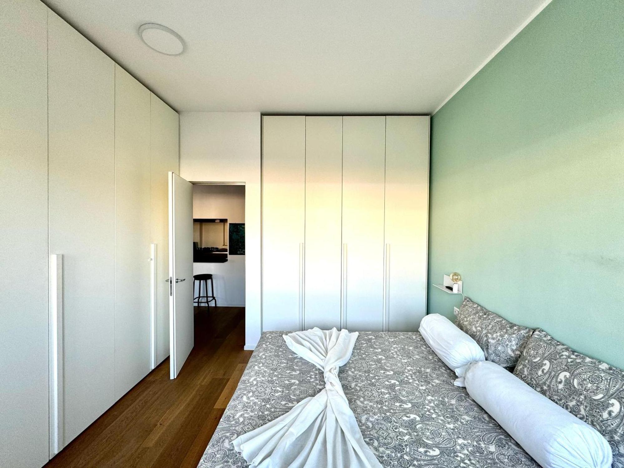 The Twenty - Villaggio Olimpico Apartment *