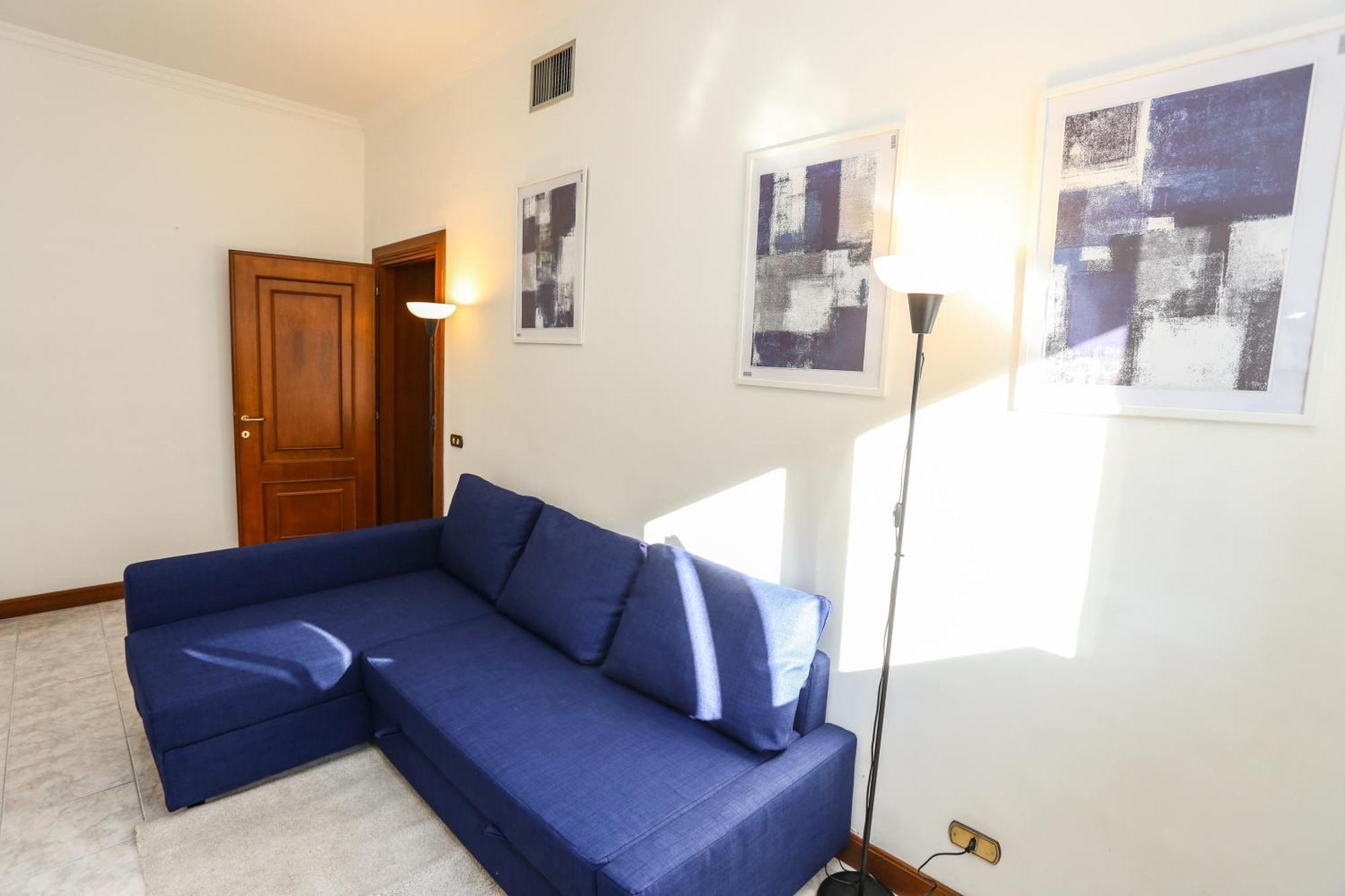 Blue Vatican House Apartment *
