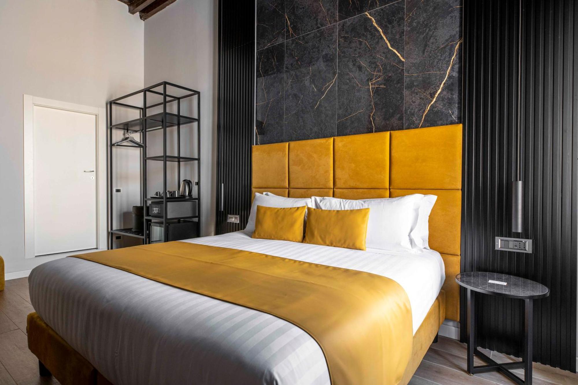 At Luxury Navona 2 Rome
