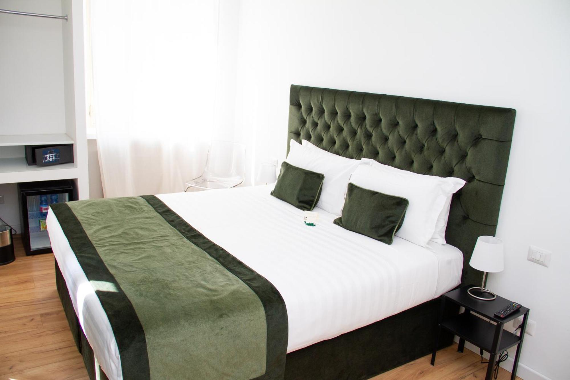 Guest house At St. Peter Rooms&apartment Rome