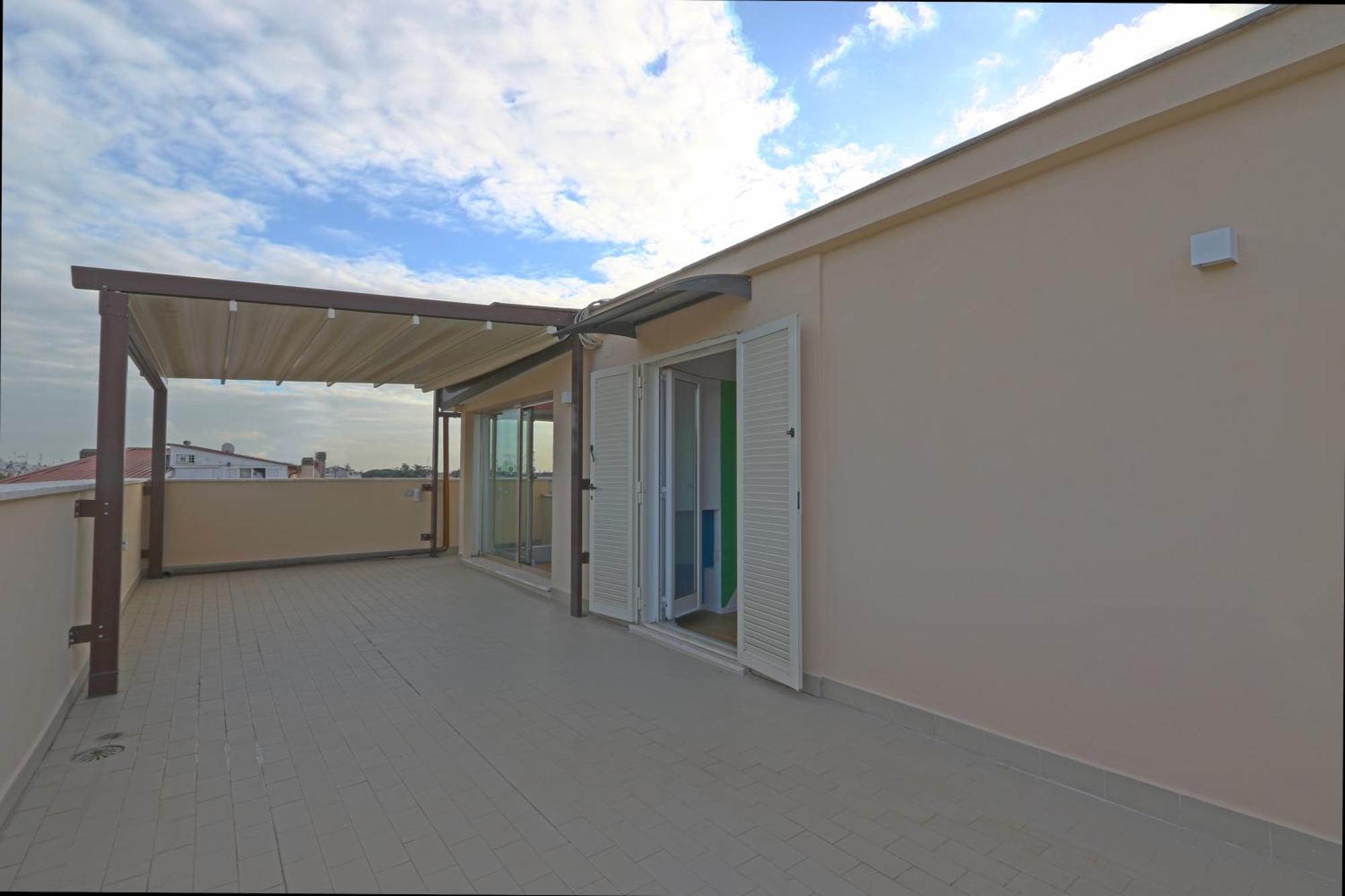 Apartment Angela Attico A Pochi Minuti Dal Gemelli E Stazione Fl3 Direzione San Pietro - Centro
