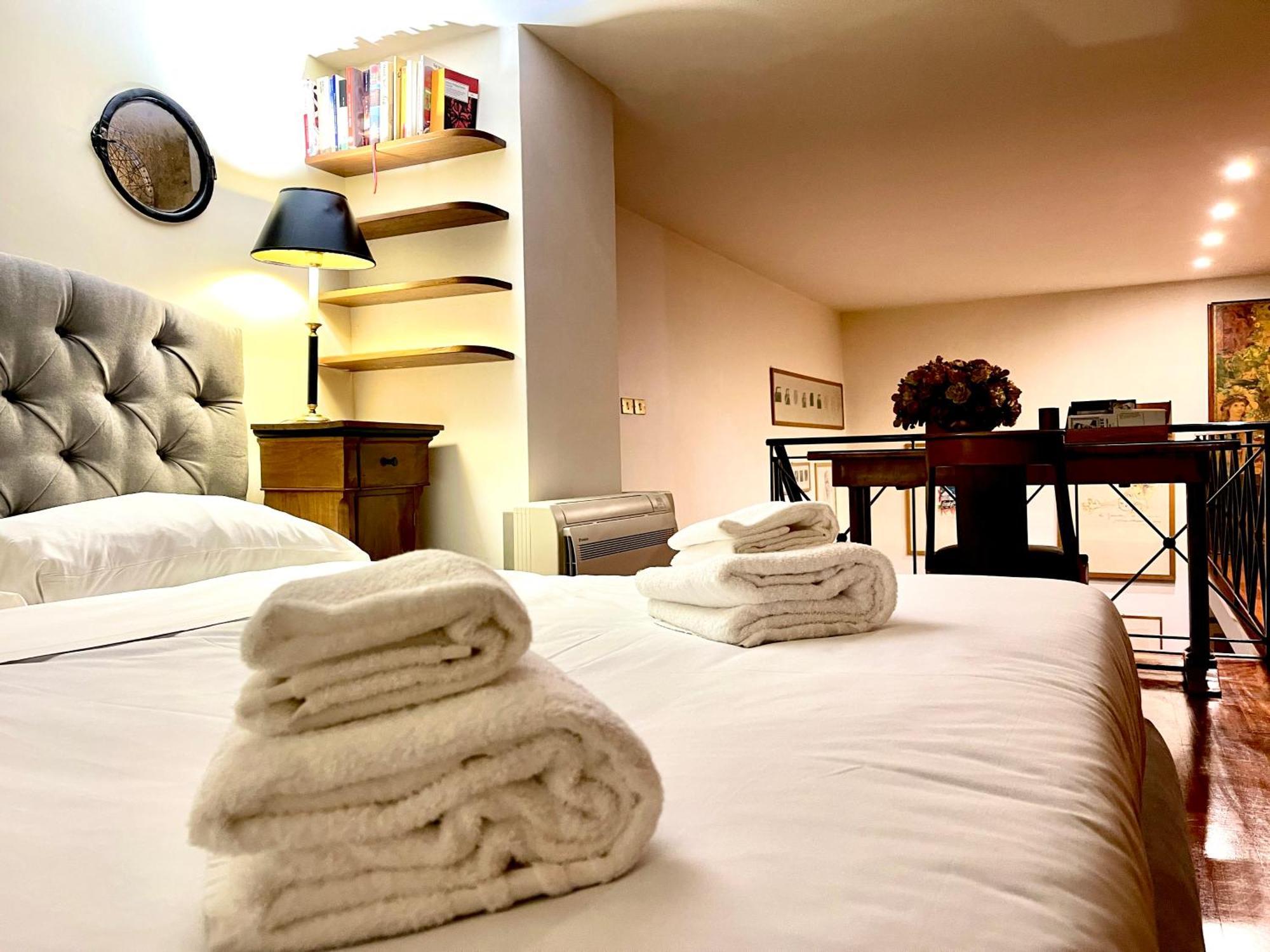 Colosseum Luxury Apartment Rome