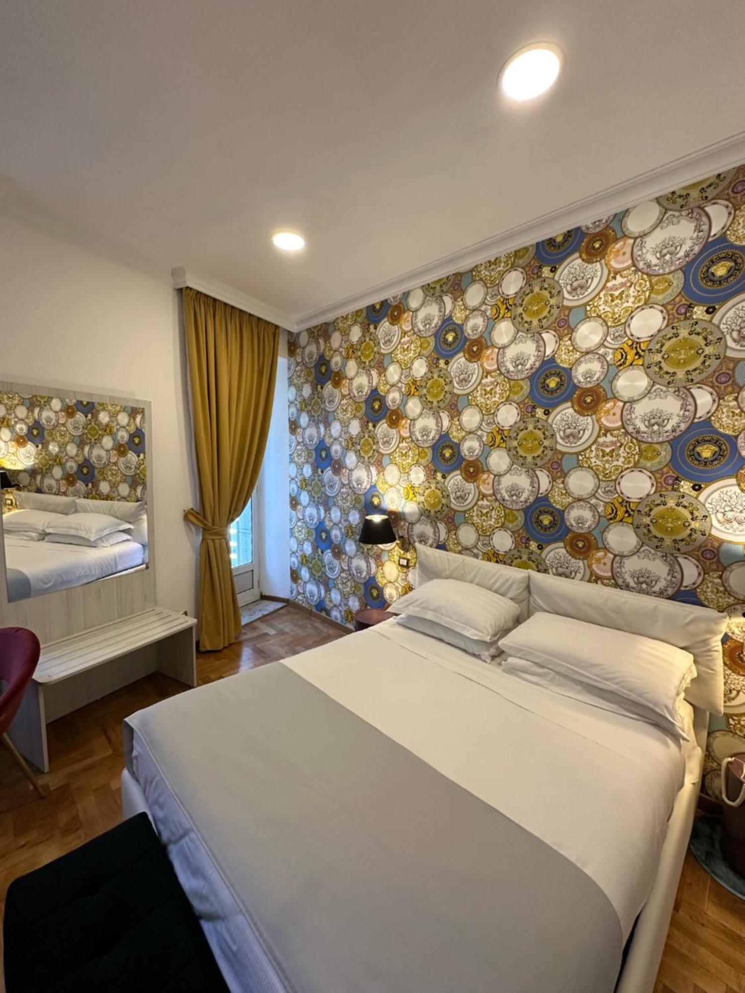 Cinquantatre 3* Rome