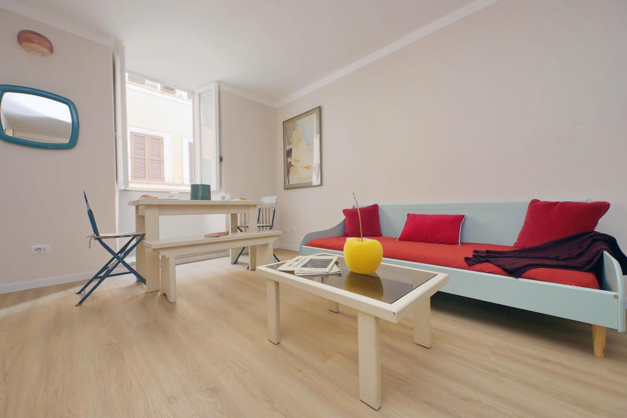Monti Apartment *