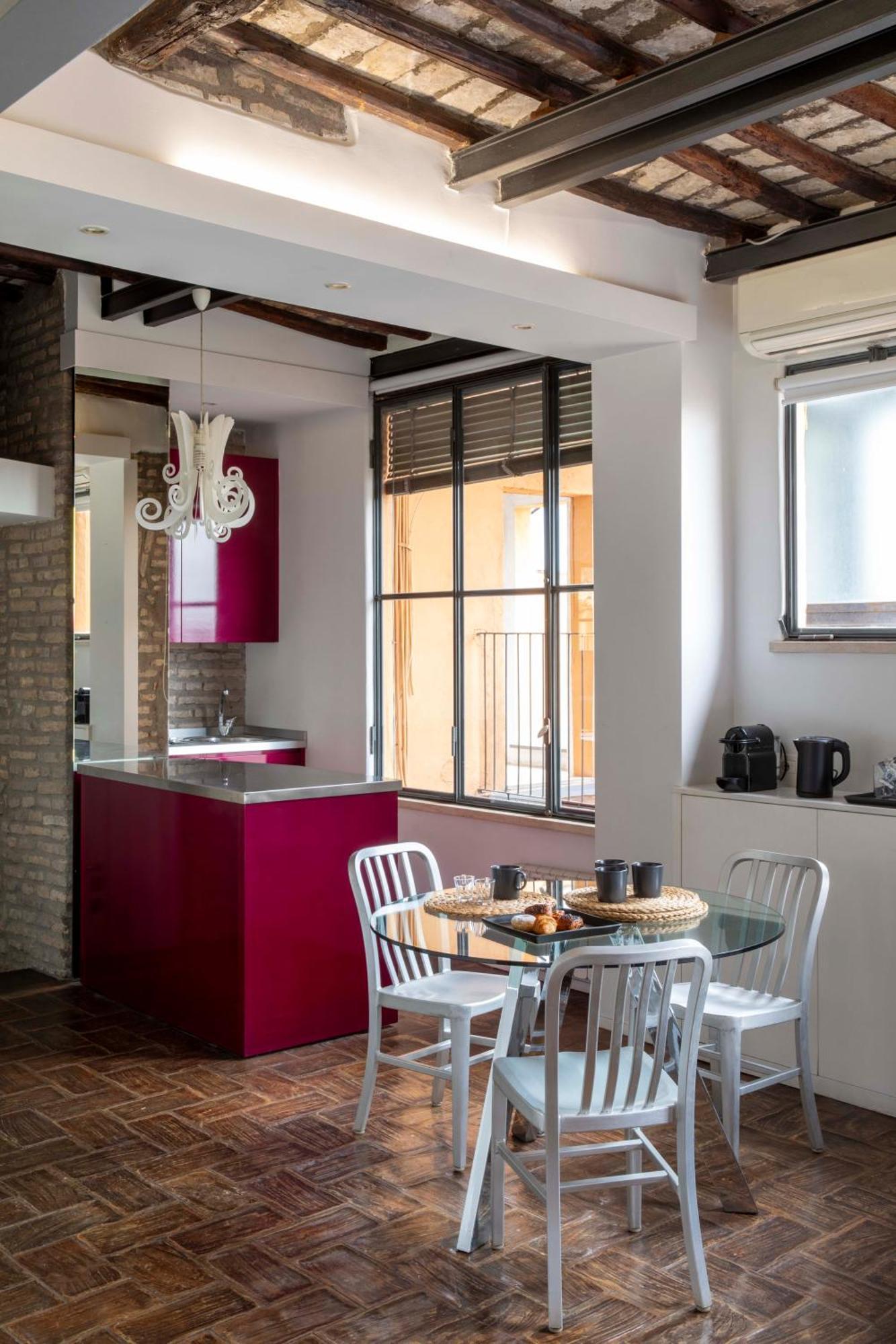 Monti Bdb Apartment *