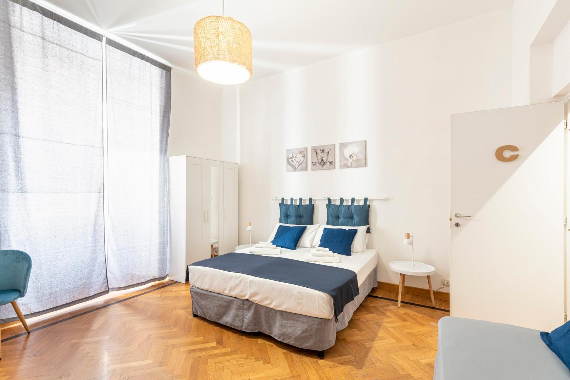 Apartment Hostly - Michelangelo Midtown-center Of