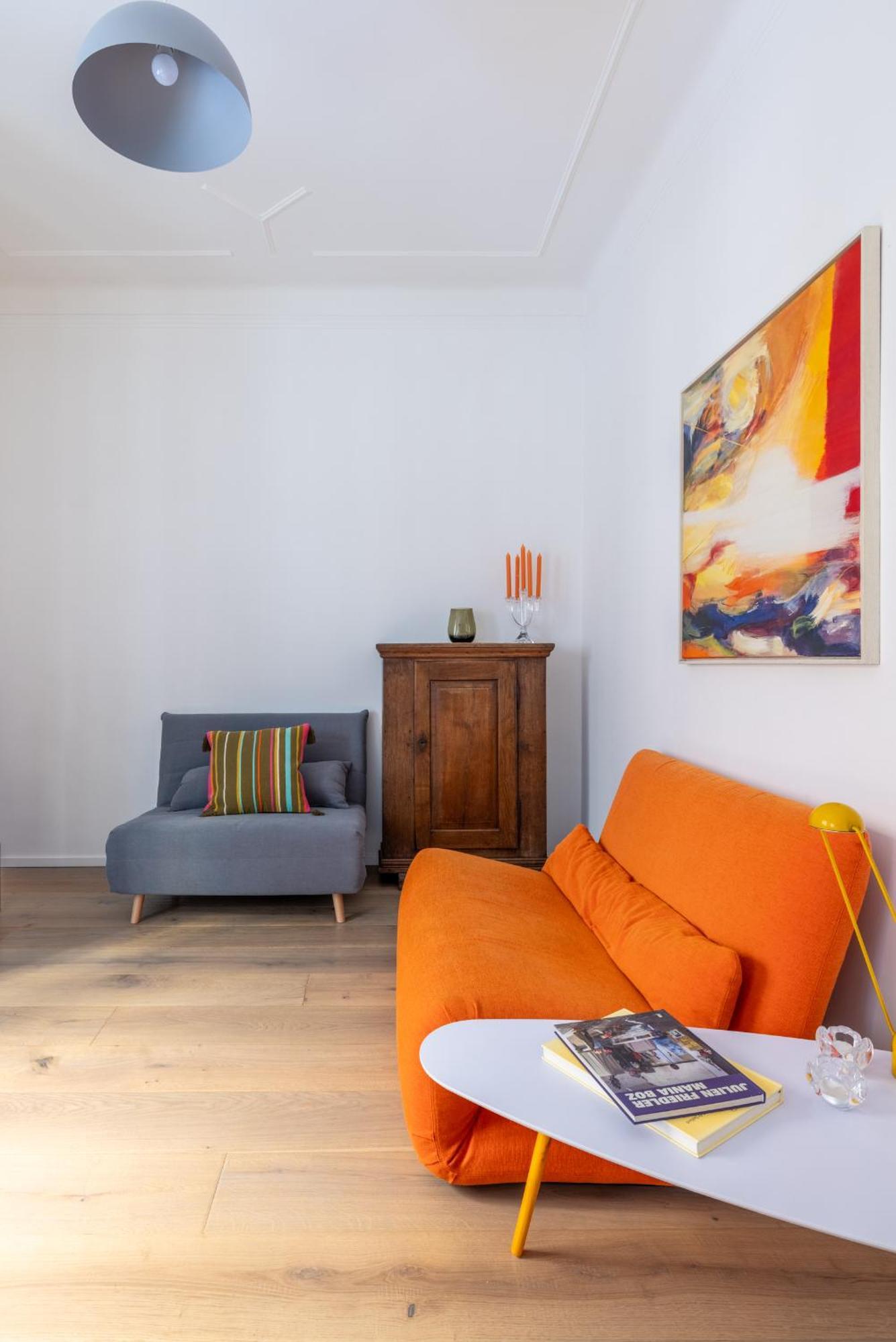 Urban Chic 2 Bedroom Vatican Escape Apartment Rome