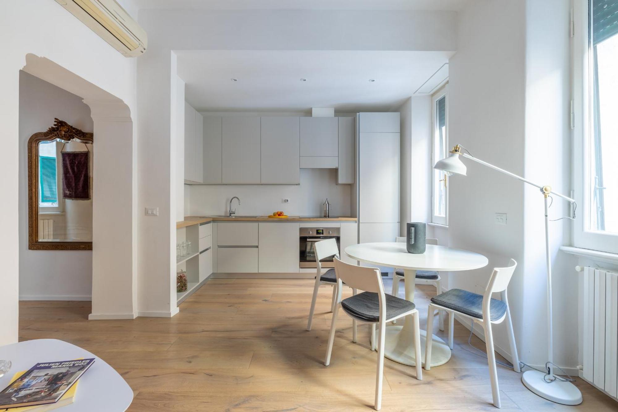 Apartment Urban Chic 2 Bedroom Vatican Escape