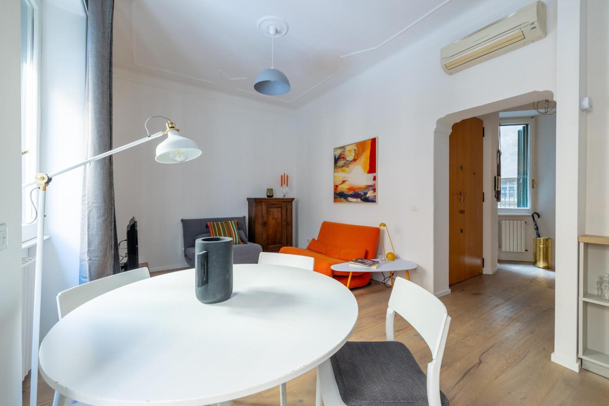 Urban Chic 2 Bedroom Vatican Escape * Rome