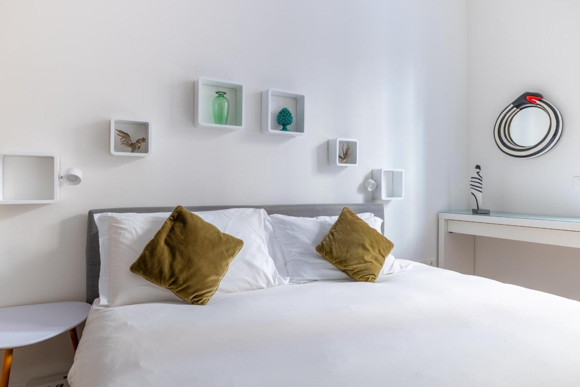 Apartment Urban Chic 2 Bedroom Vatican Escape Rome