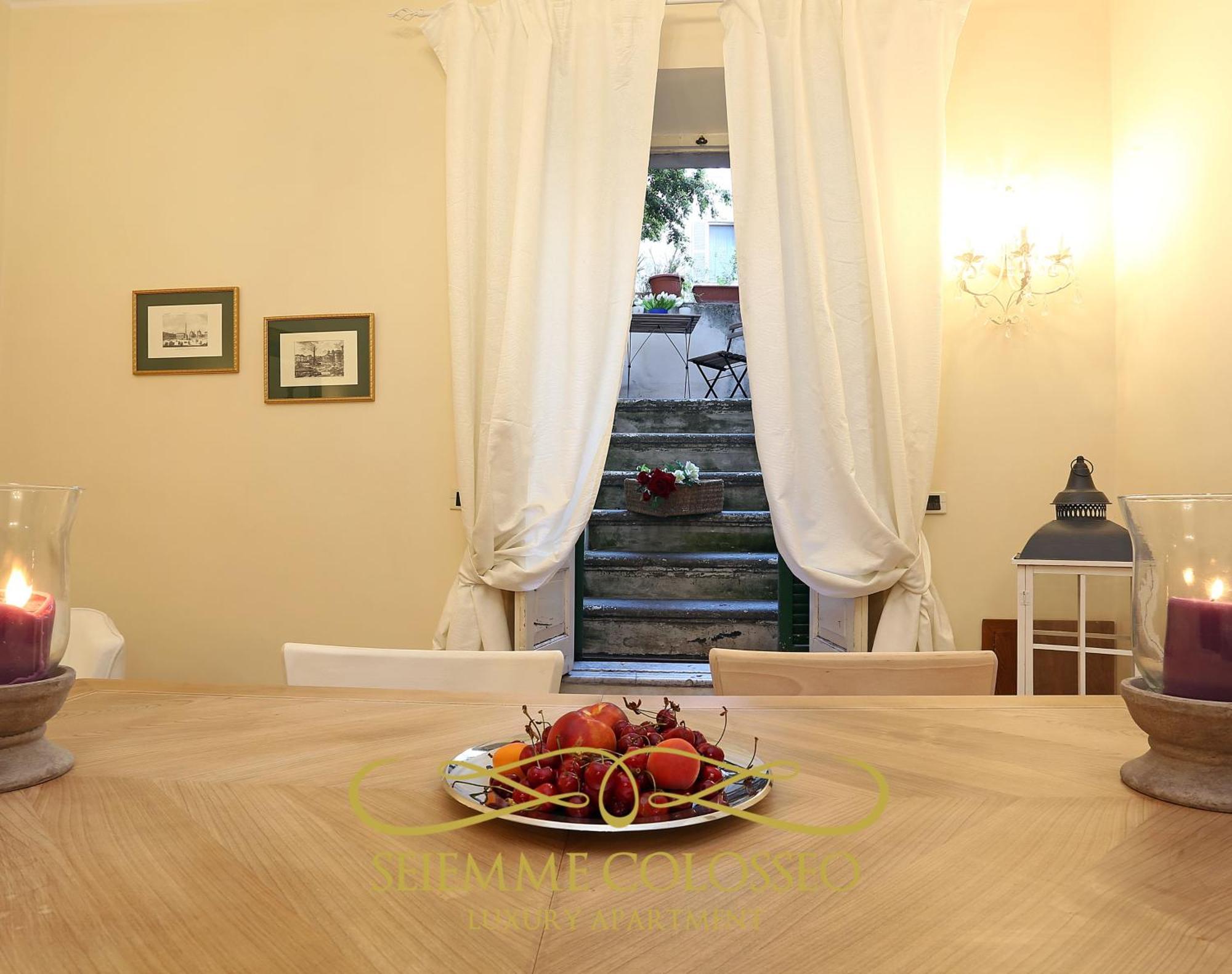 Capocci - Rione Monti - Daplace Roma