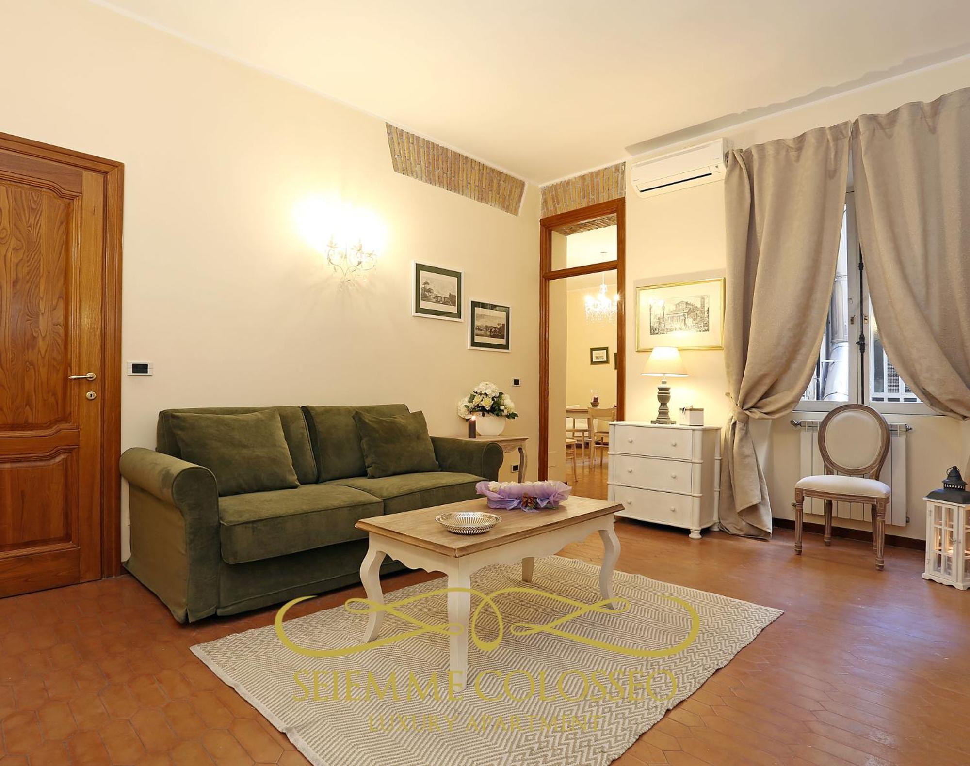 Capocci - Rione Monti - Daplace Roma