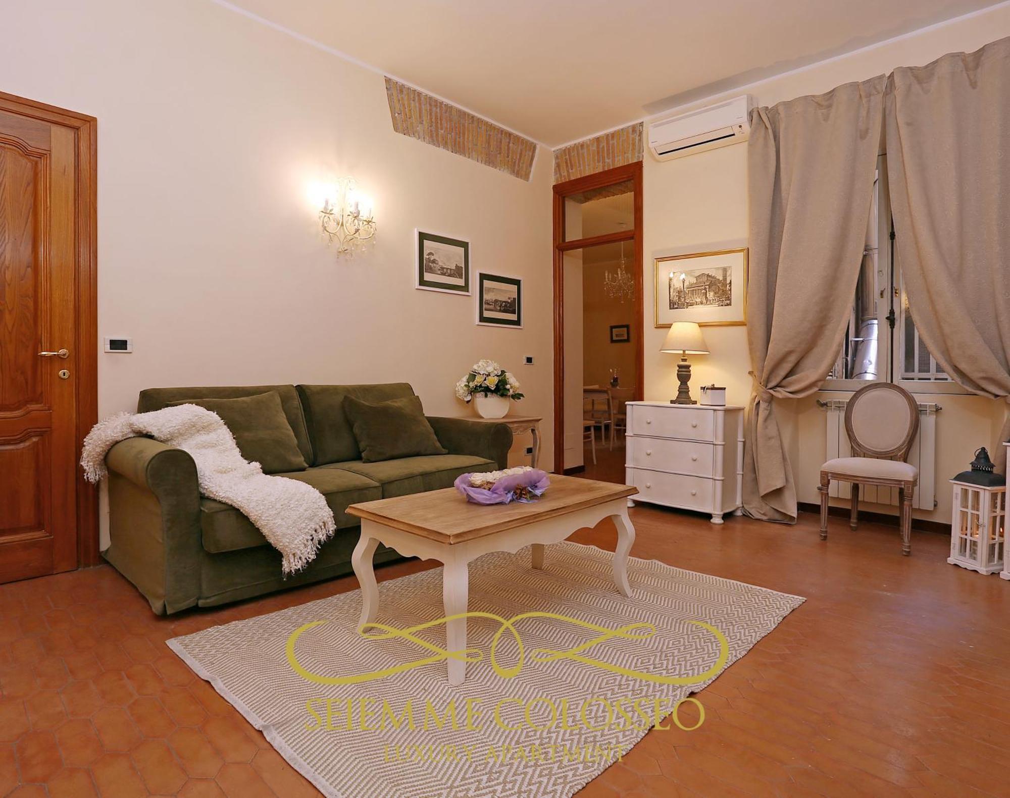 Capocci - Rione Monti - Daplace Appartamento