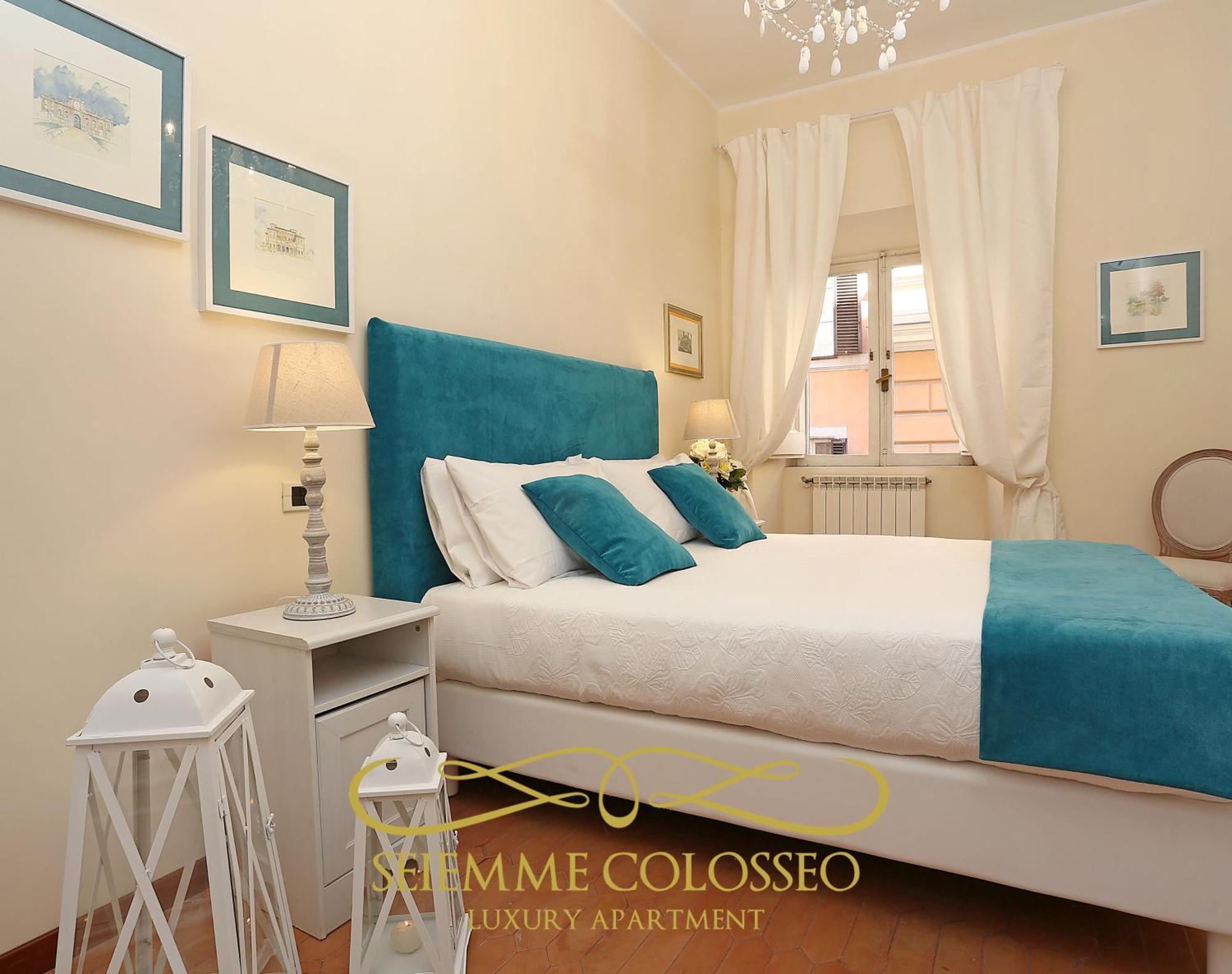 Capocci - Rione Monti - Daplace * Roma