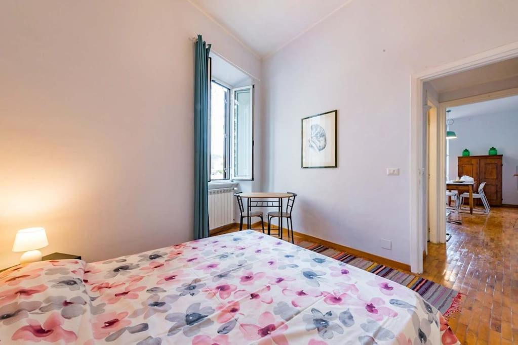 La Casa Dello Scrittore - Writer's Apartment
