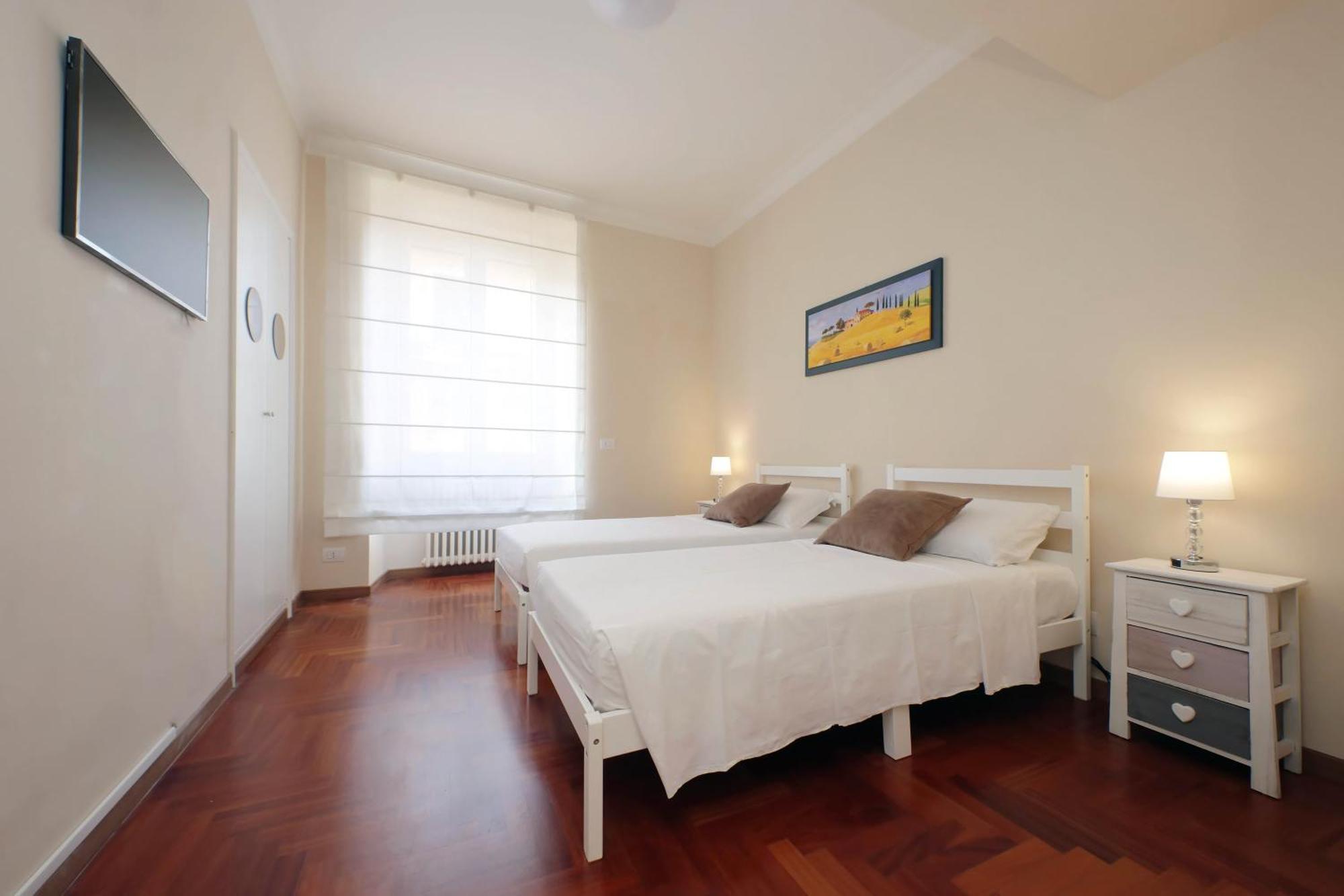 Elegant And Spacious Apartment, Vespasiano 9 Appartamento *