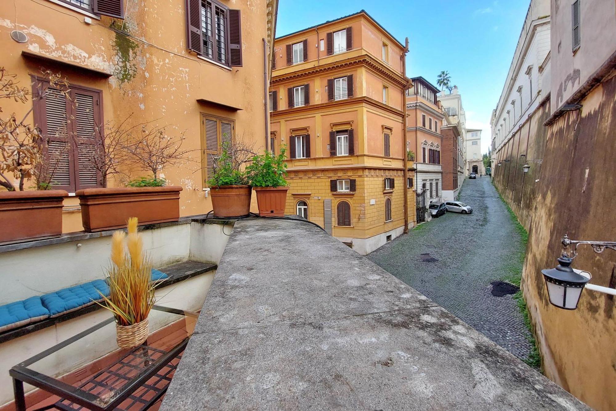 Apartment Charming Loft With Terrace At The Quirinale *