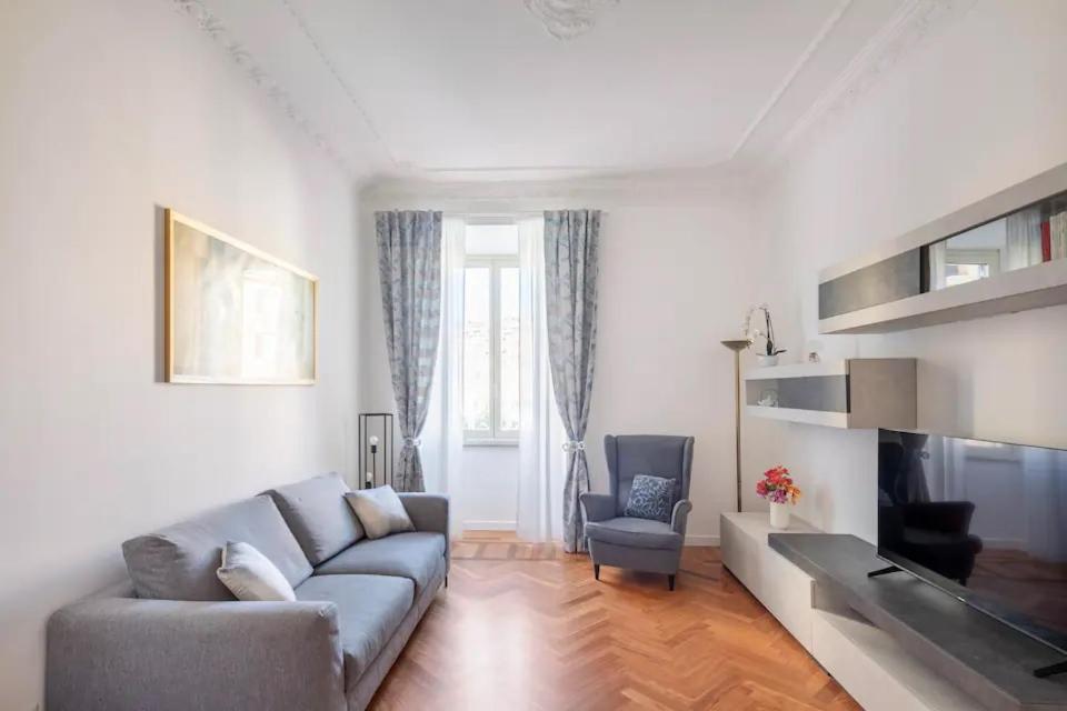 Apartment “la Palma Nel Cortile” *