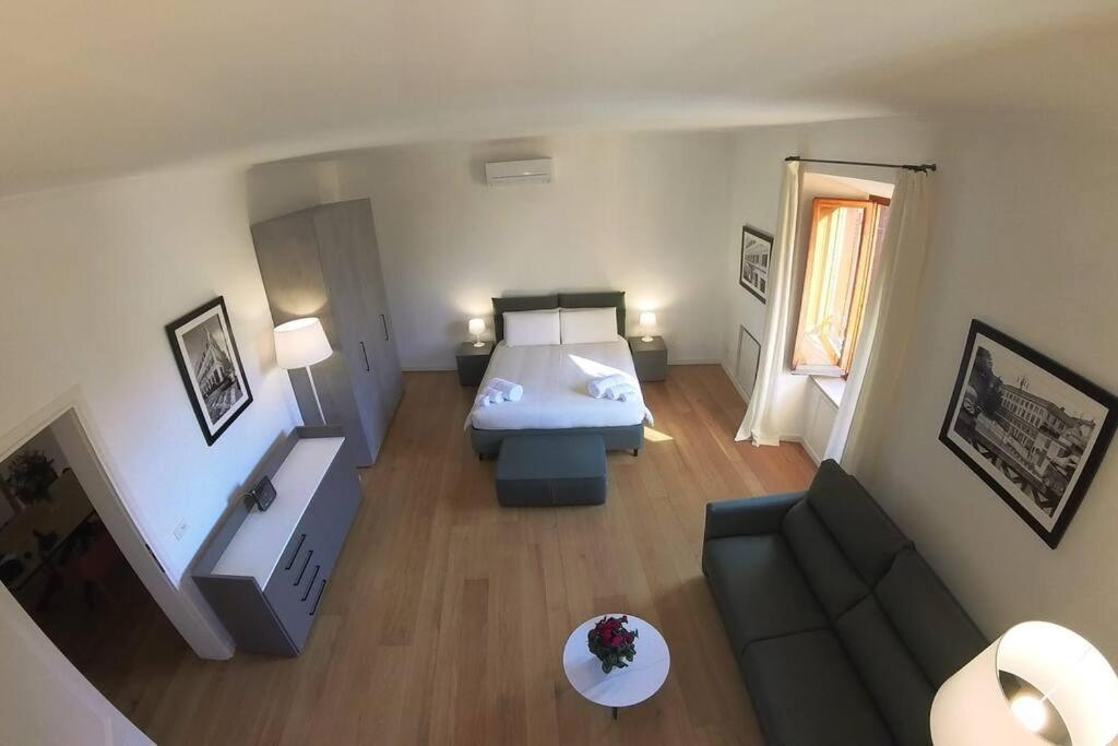 Nesty Margana House Rome
