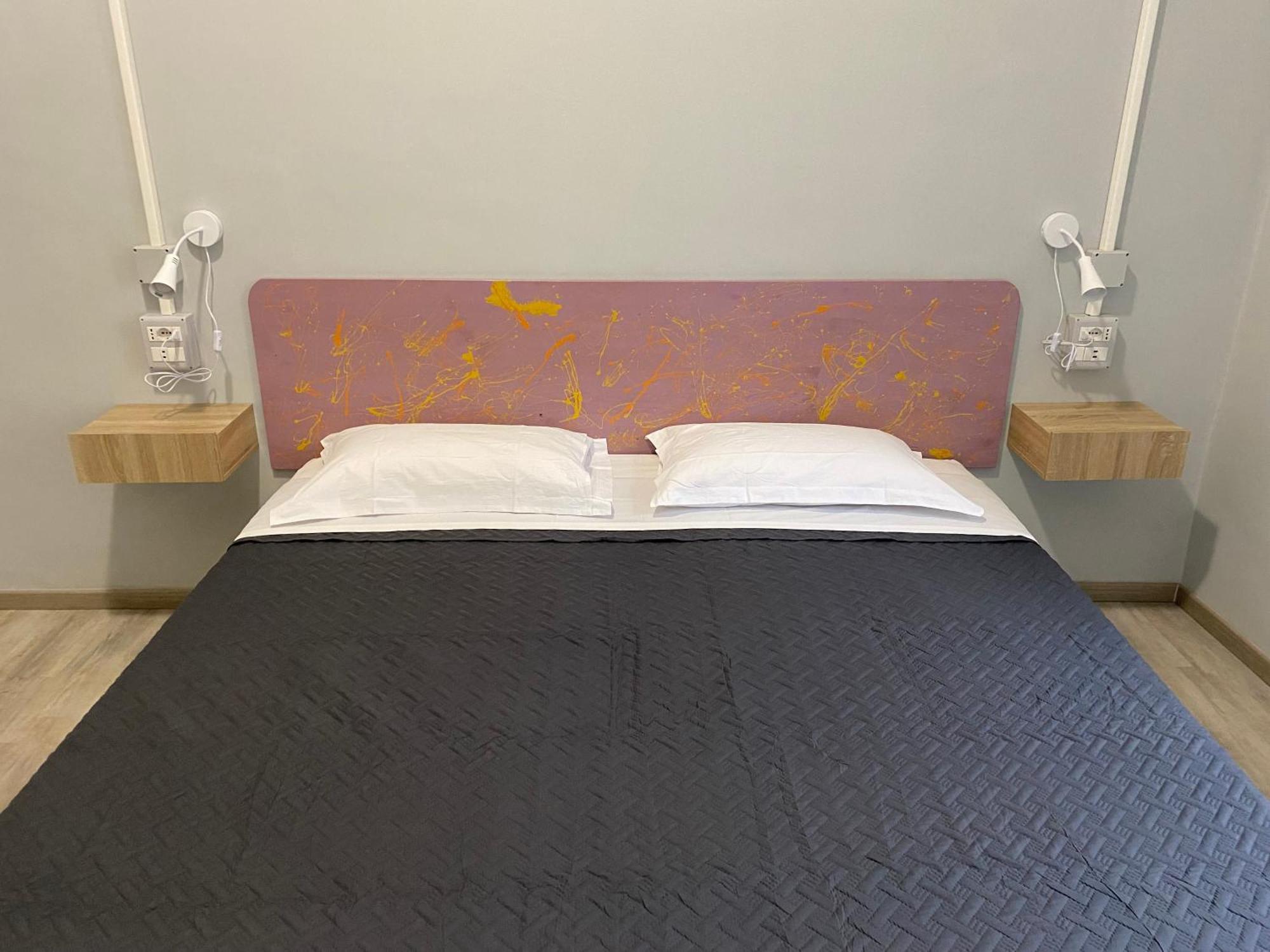 Eureka Guest house *