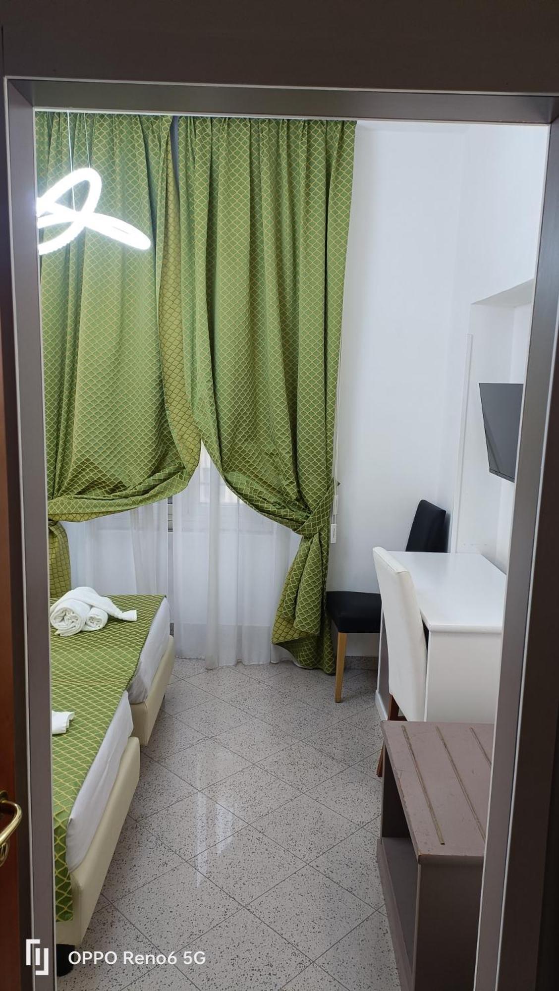 House 4 Mori Guest house Rome