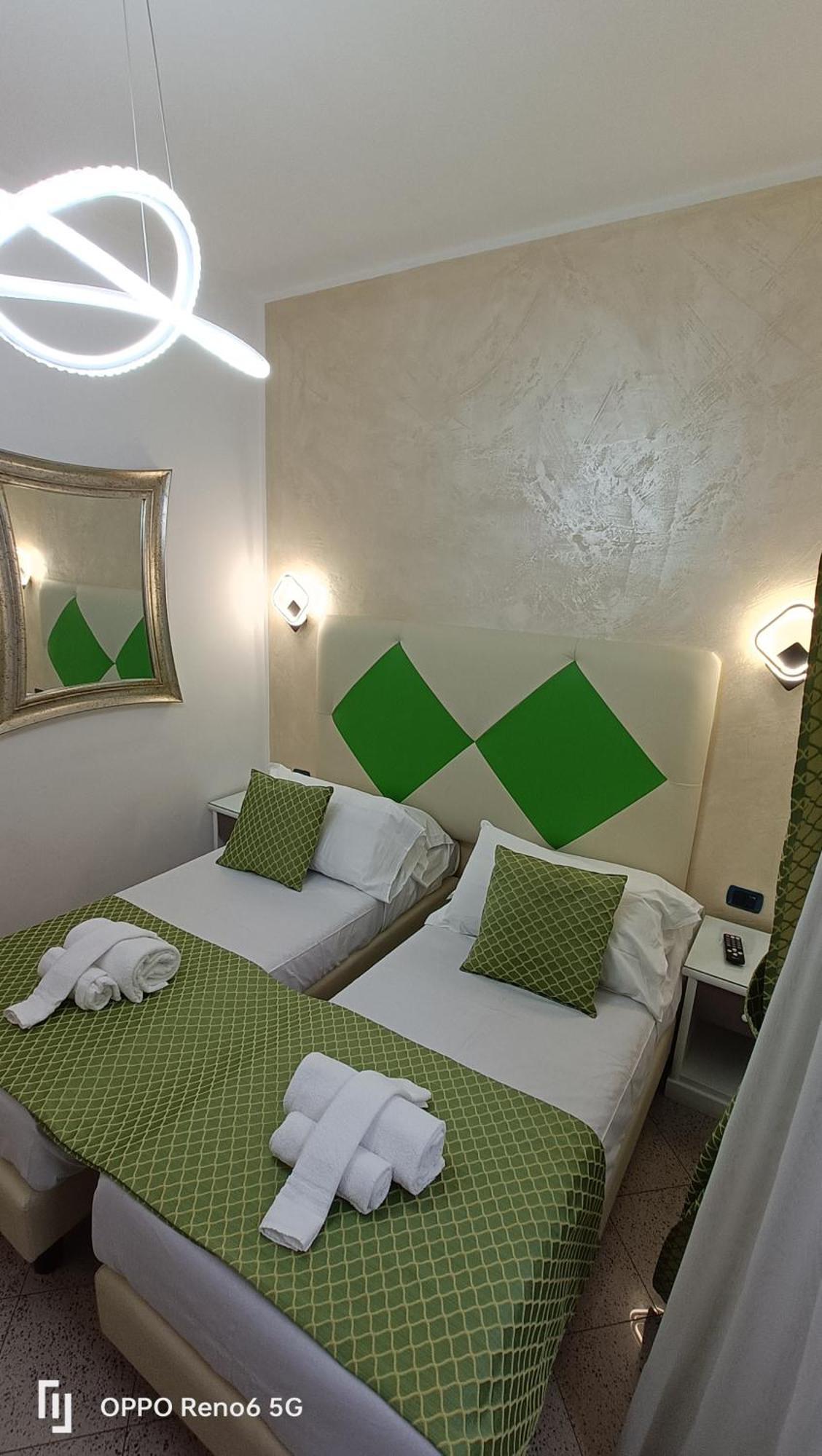 House 4 Mori * Rome