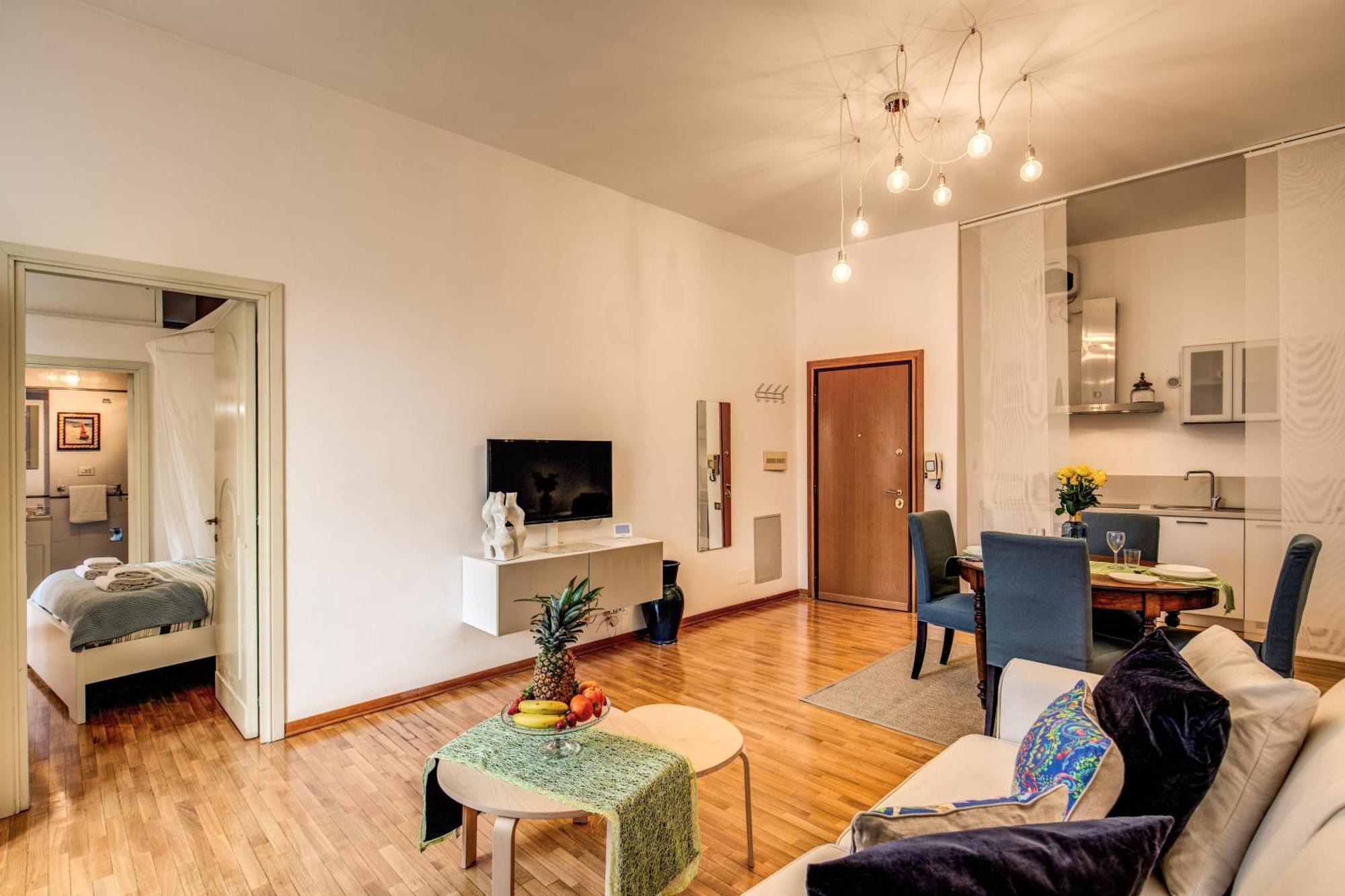 Apartment Elegant Behind The Colosseum *