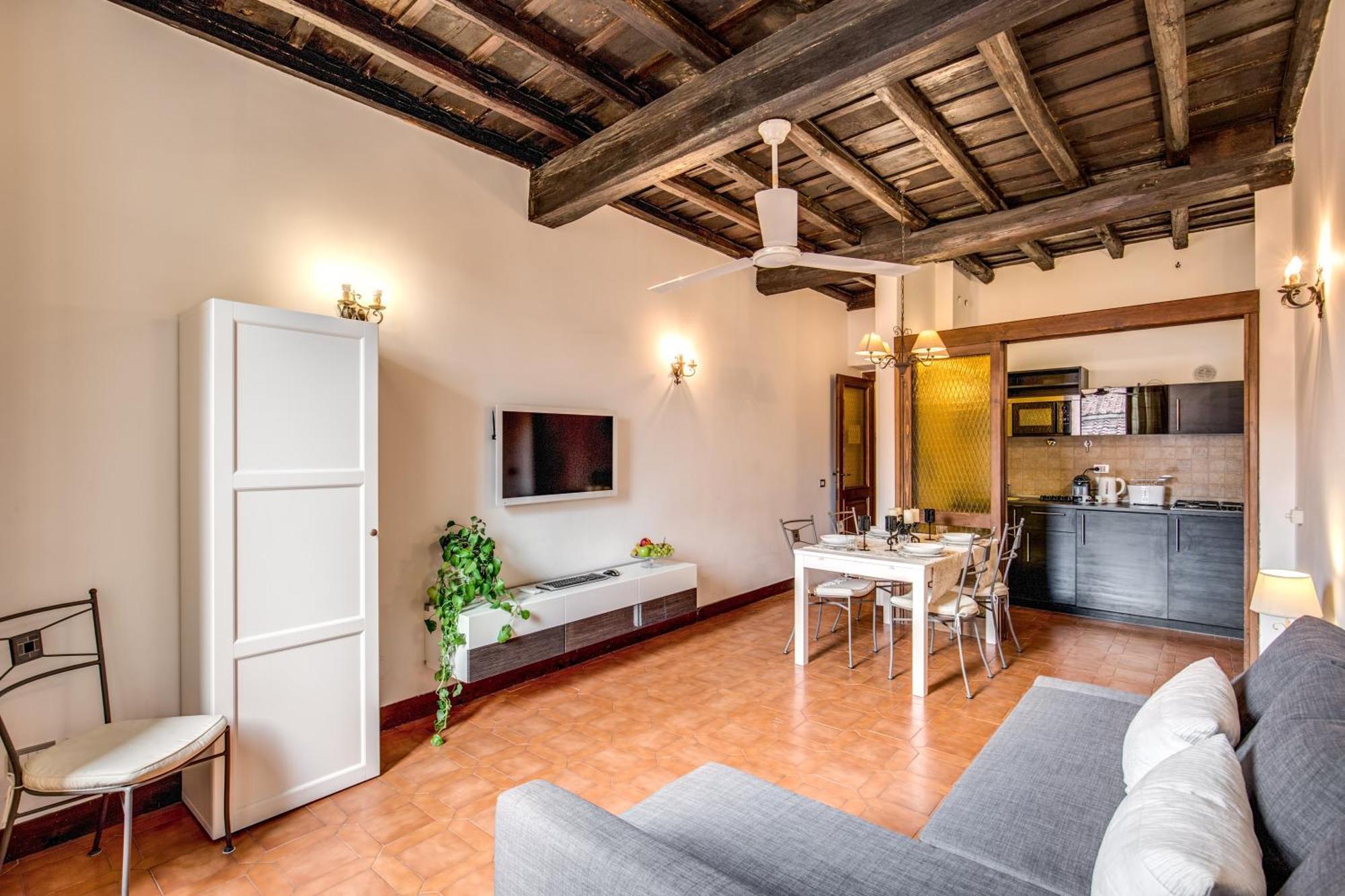 Apartment Elegant Behind The Colosseum *