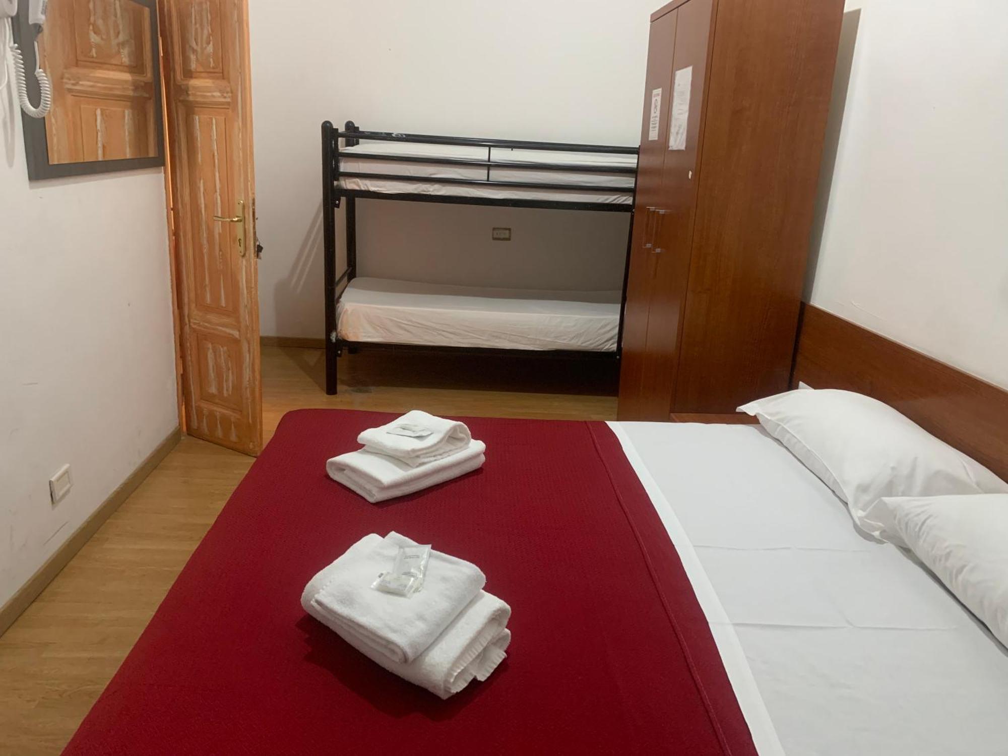 Guest house Paradise *