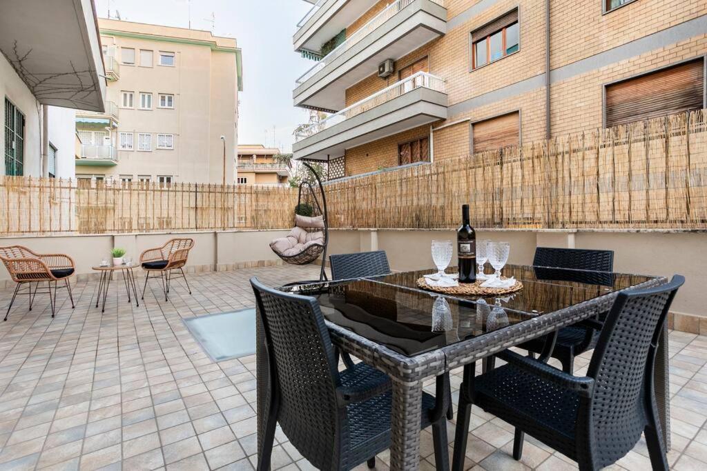 Noh Collection 2bdr Apartment- Vatican Area Appartamento