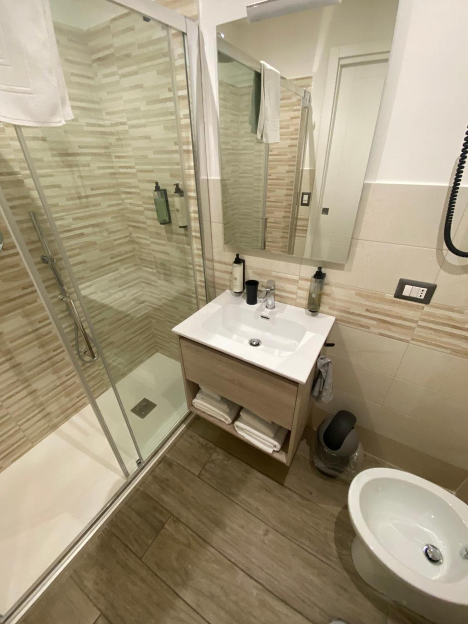 Bed & Breakfast Domus Cinecitta Rome