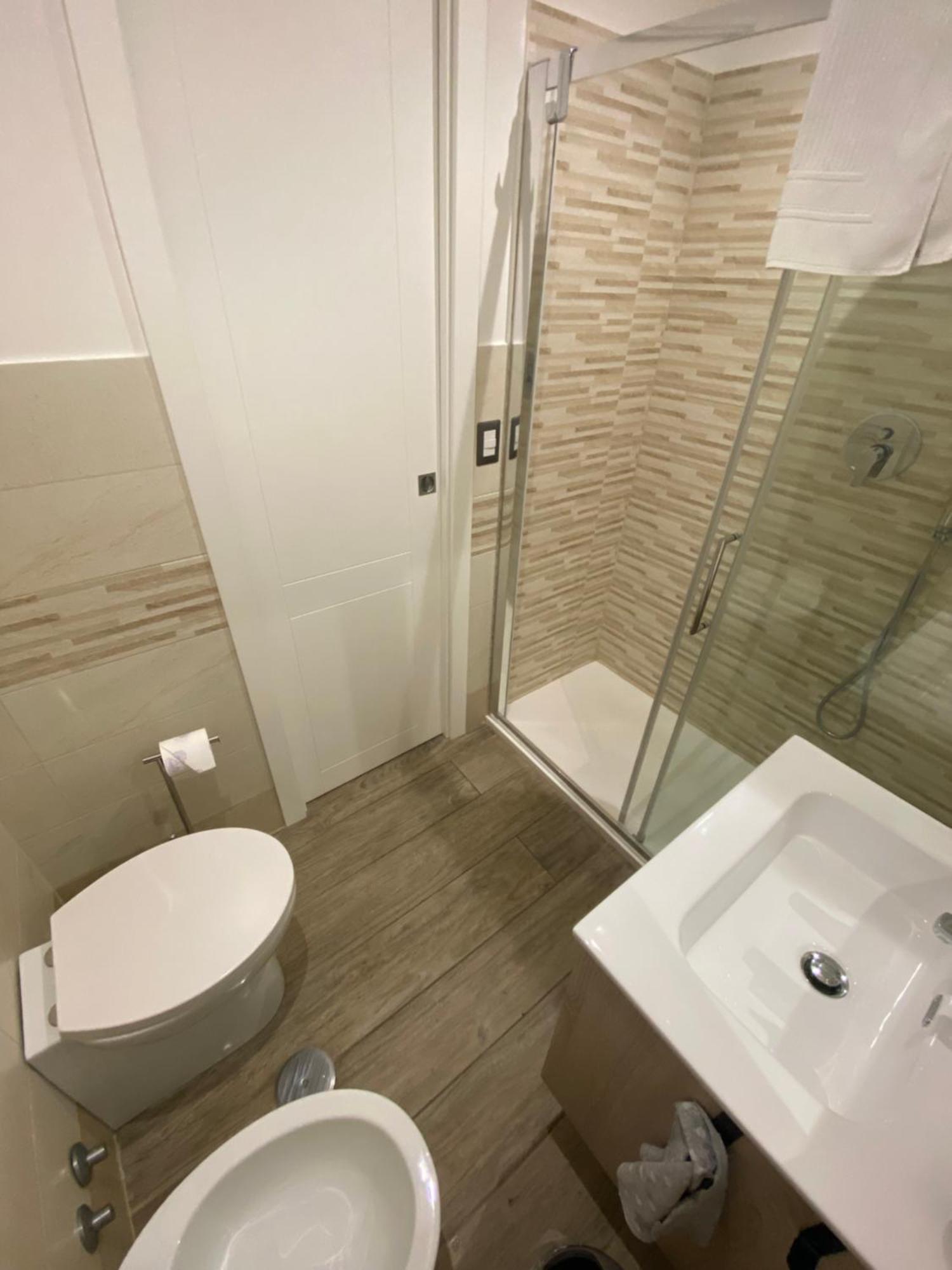 Bed & Breakfast Domus Cinecitta Rome