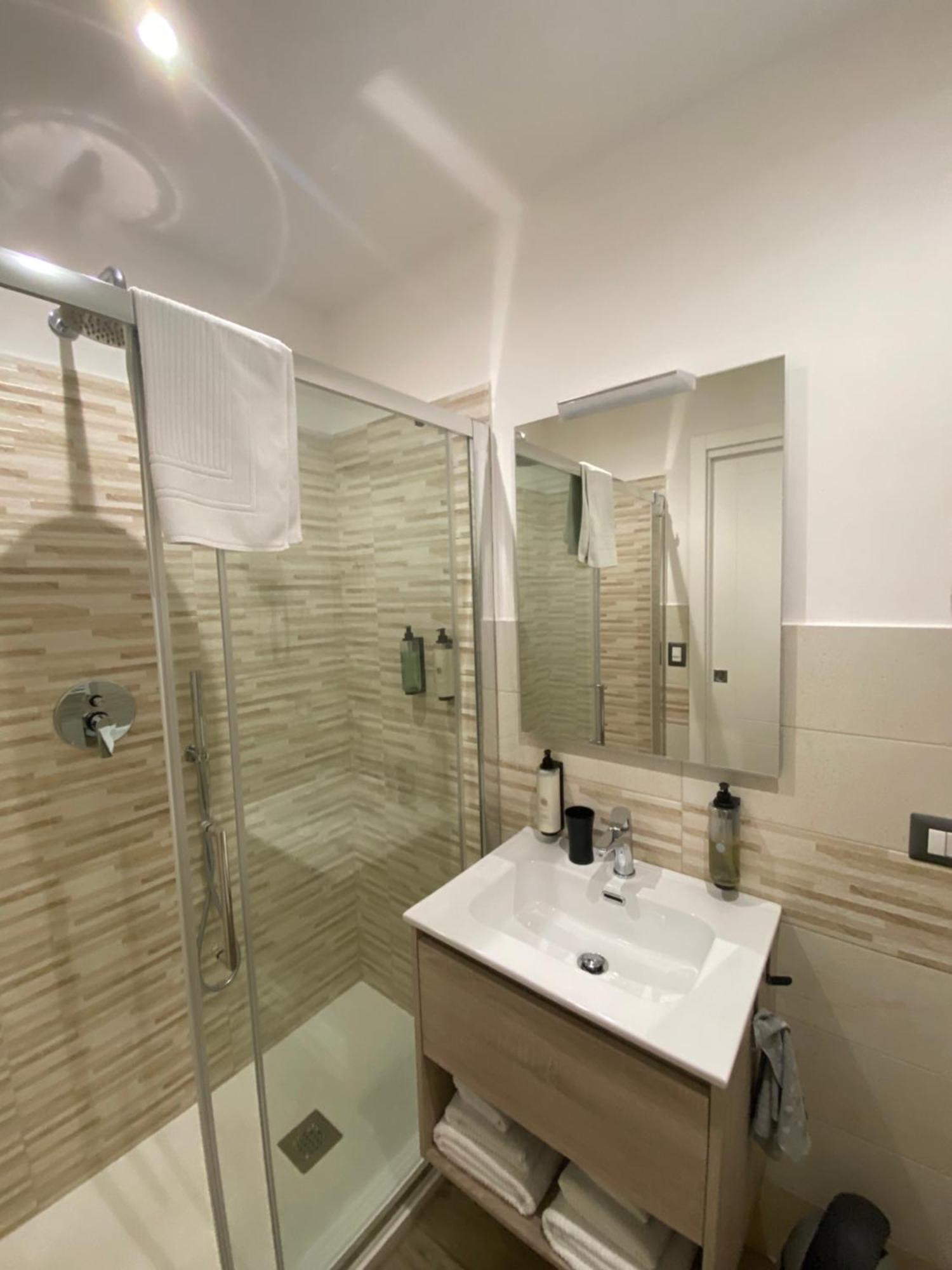 Bed & Breakfast Domus Cinecitta *